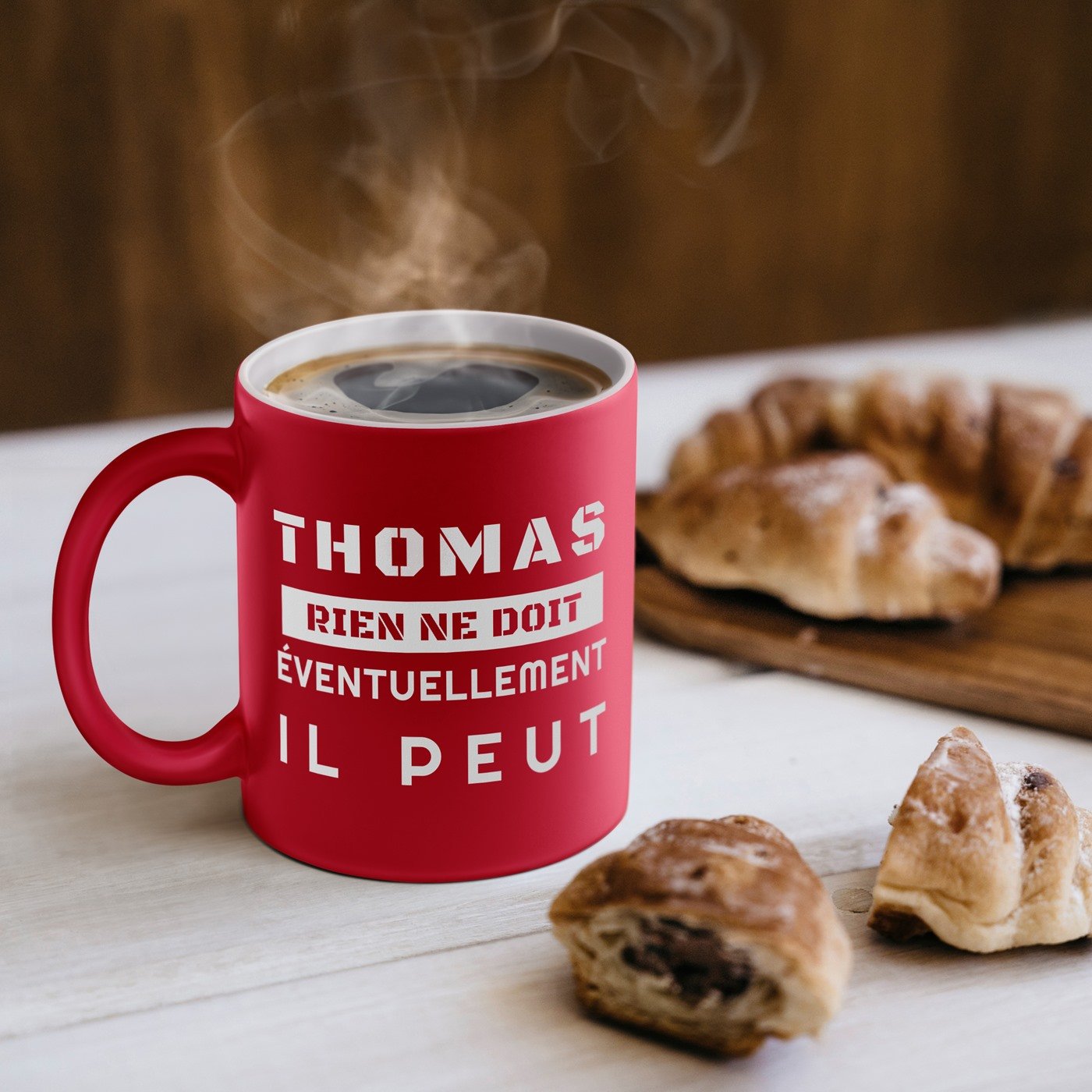 Taza de cerámica roja con base blanca y personalización para empleado retirado - Murrano