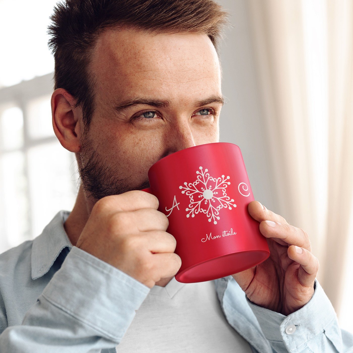 Mug de cerámica Murrano con base blanca y personalización roja para mujer u hombre