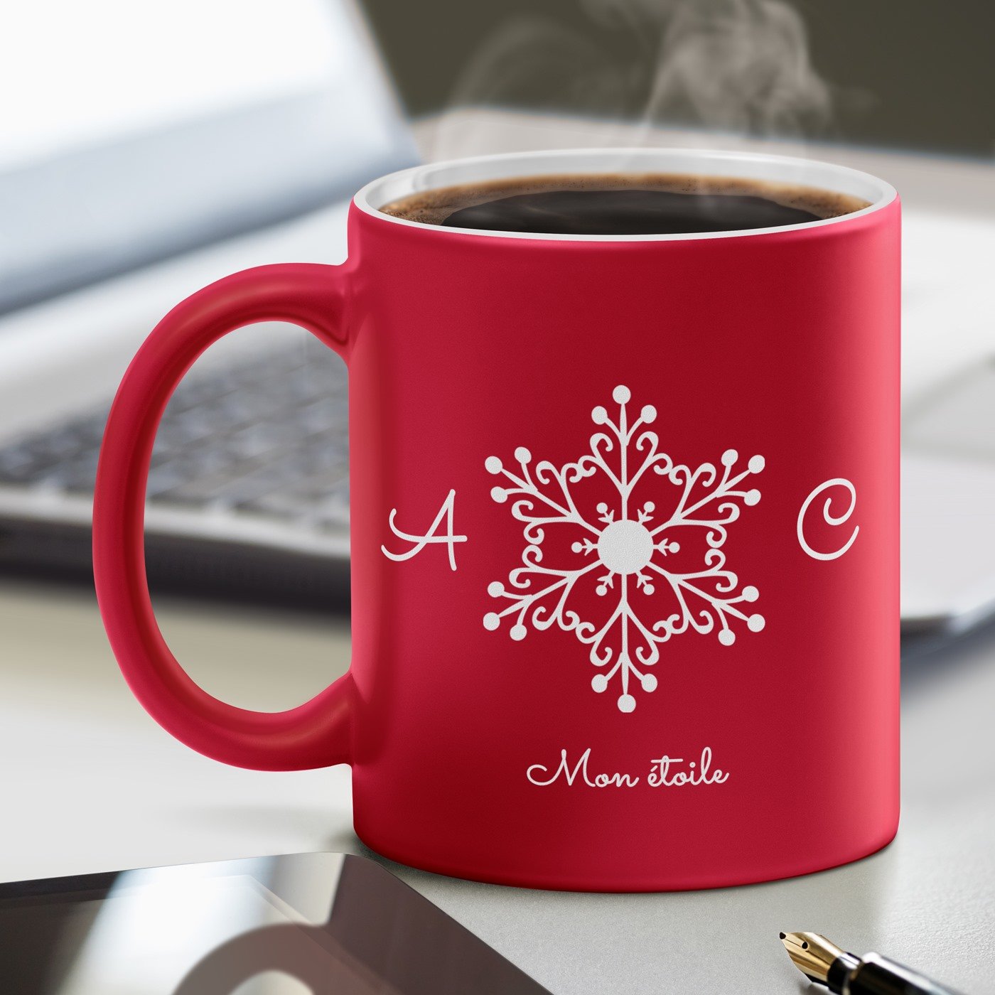 Mug de cerámica Murrano con base blanca y personalización roja para mujer u hombre