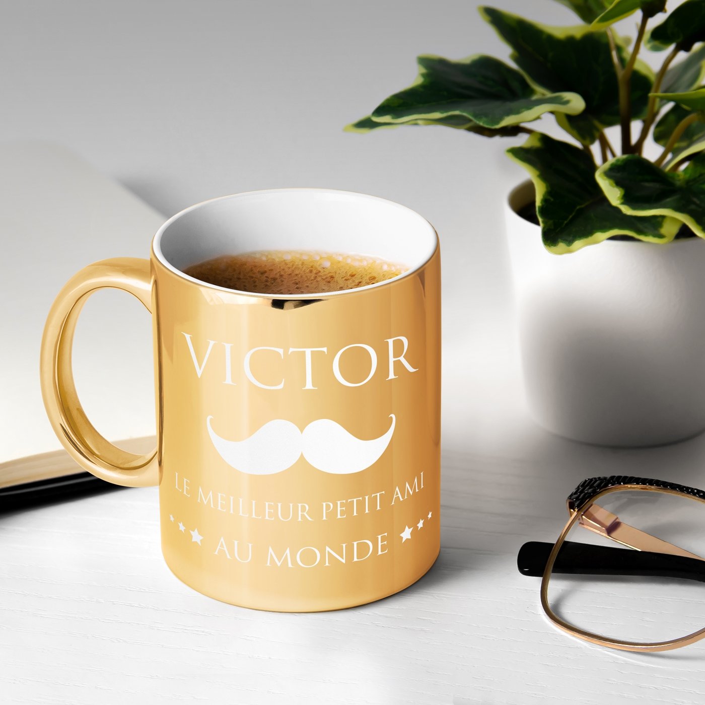 Taza de cerámica dorada con personalización para novio San Valentín