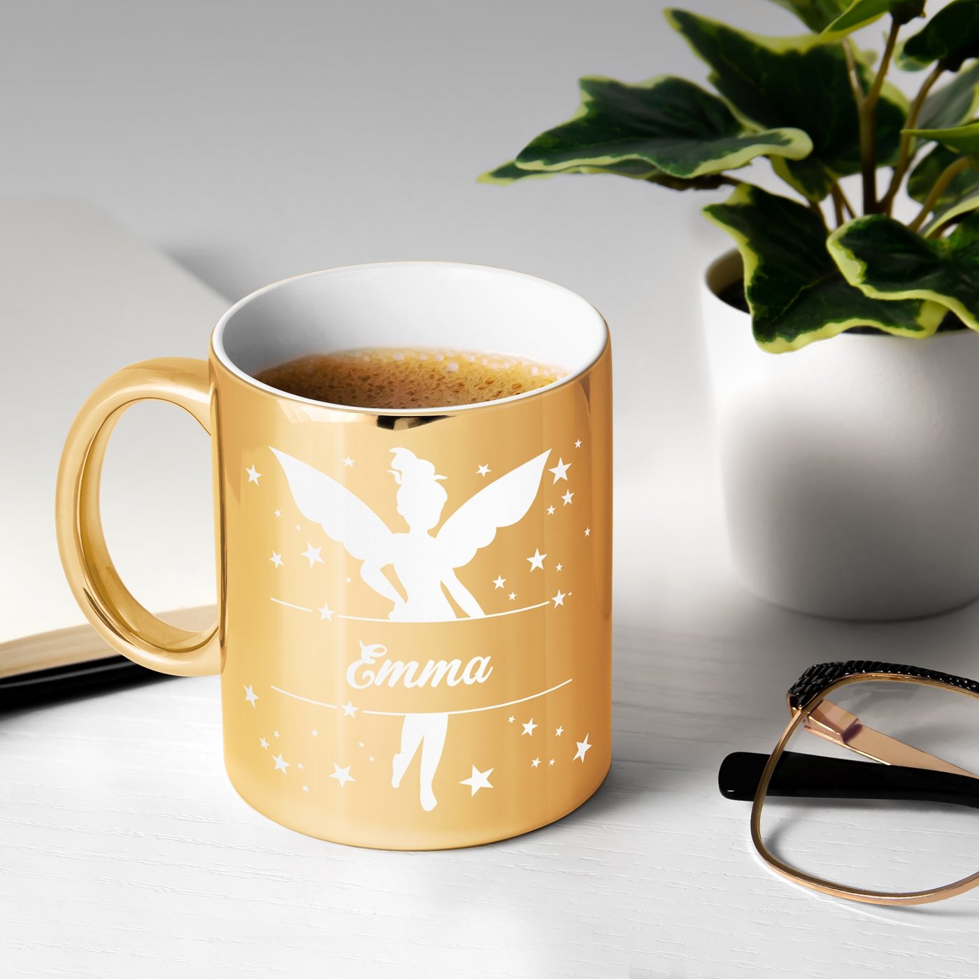 Taza de cerámica dorada con personalización para niña - niña pequeña - día del niño