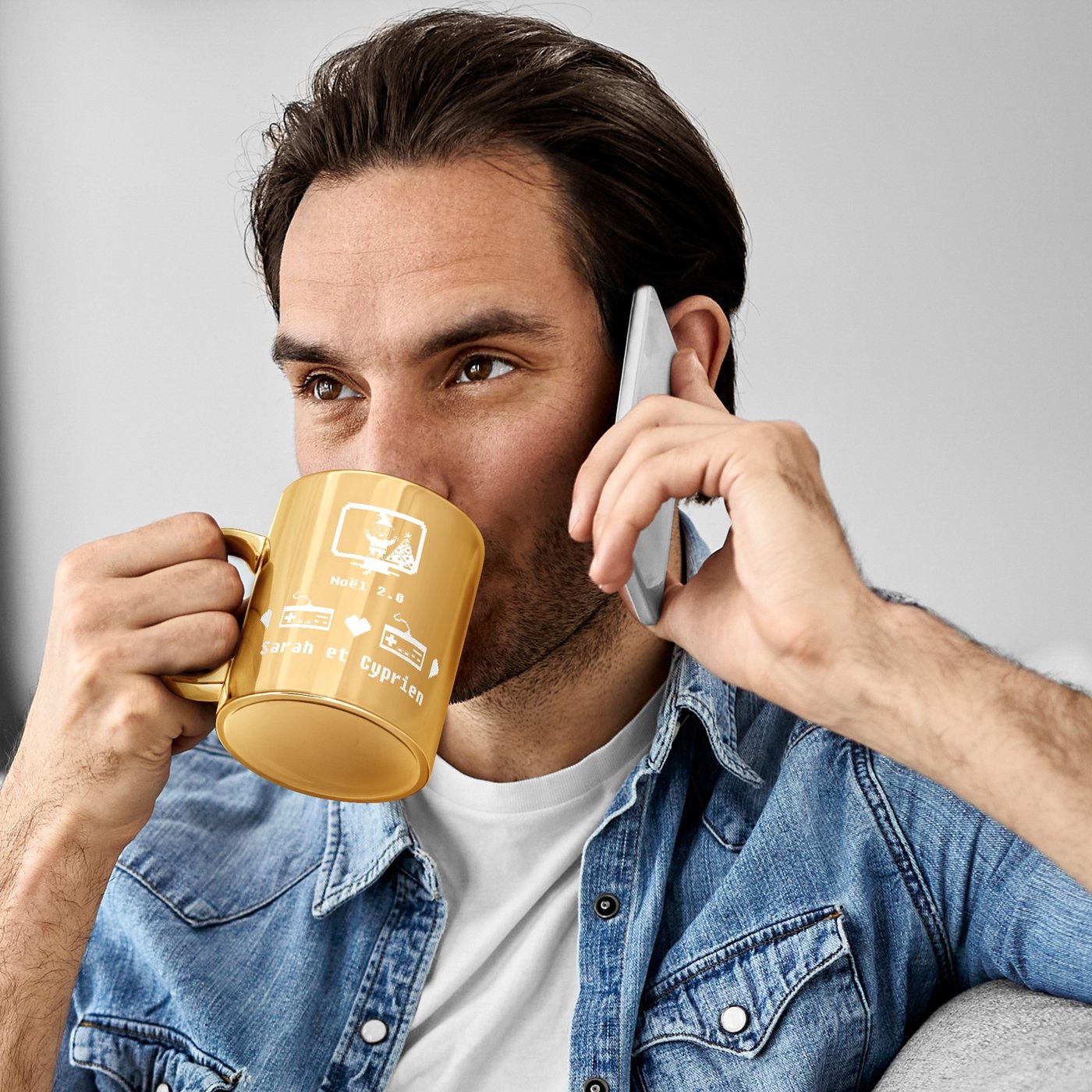 Mug de cerámica dorada Murrano con personalización para nerds jugadores