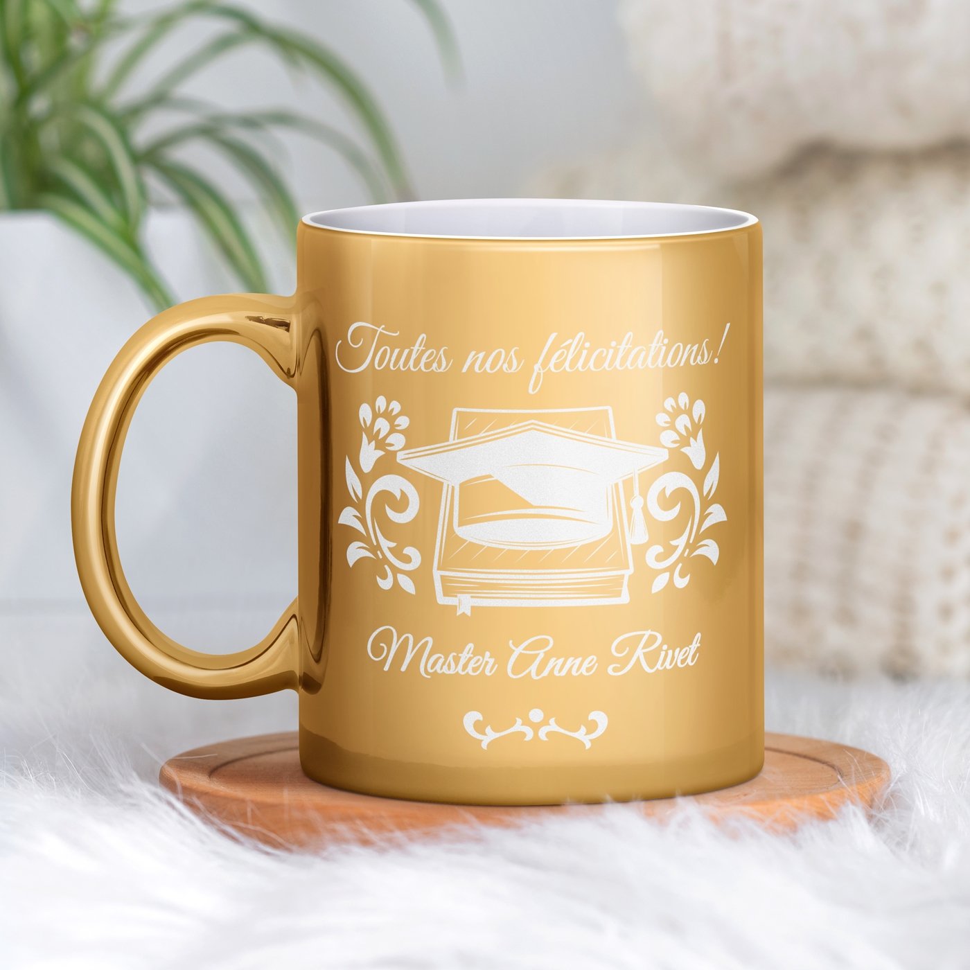 Taza de cerámica dorada personalizada para él, graduado en maestría