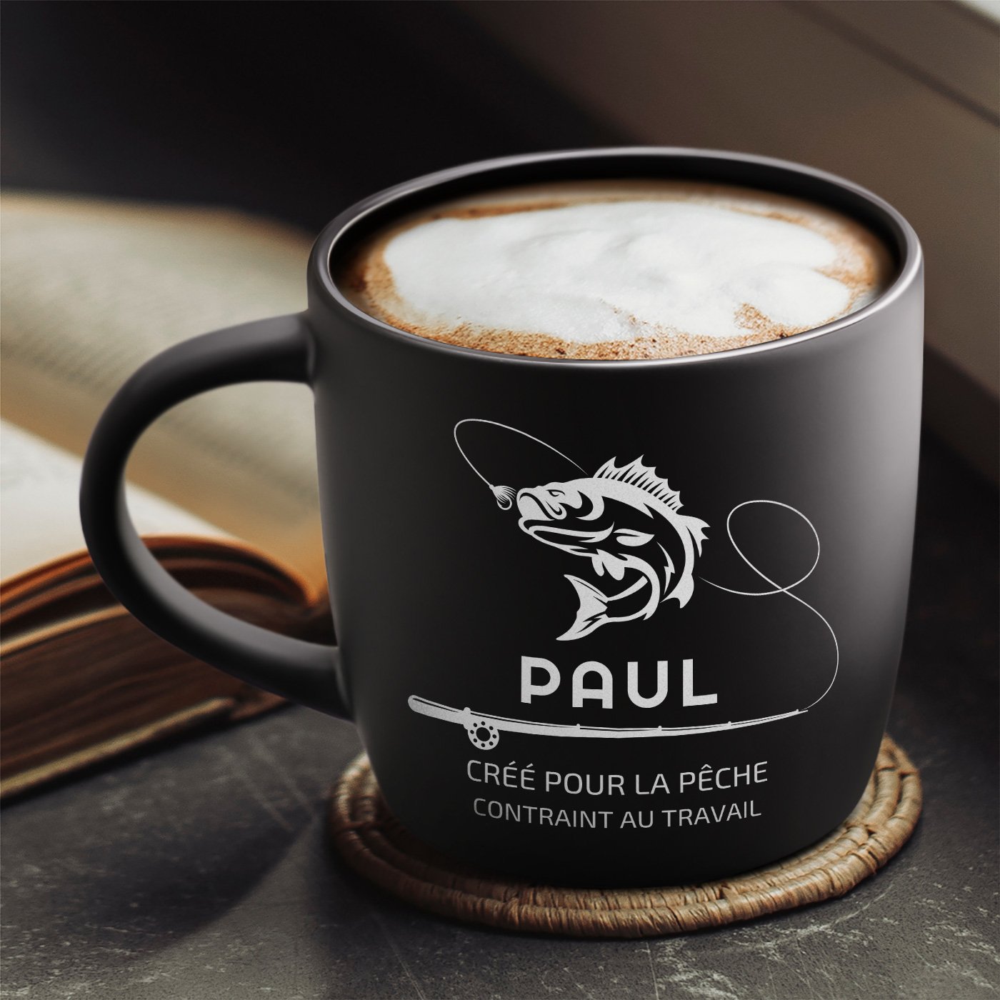 Taza de cerámica Murrano grabada para un amante de la pesca, regalo de cumpleaños