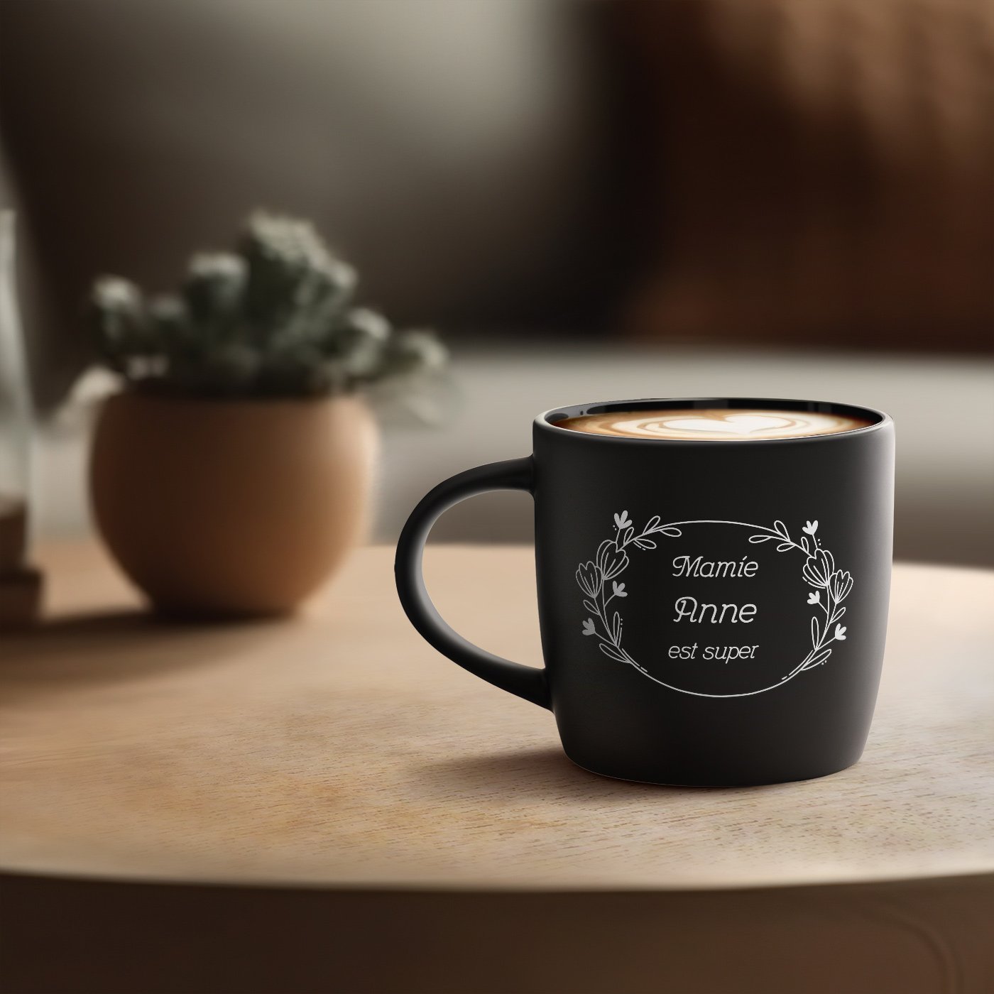 Taza de cerámica negra grabada Murrano para el cumpleaños de la abuela