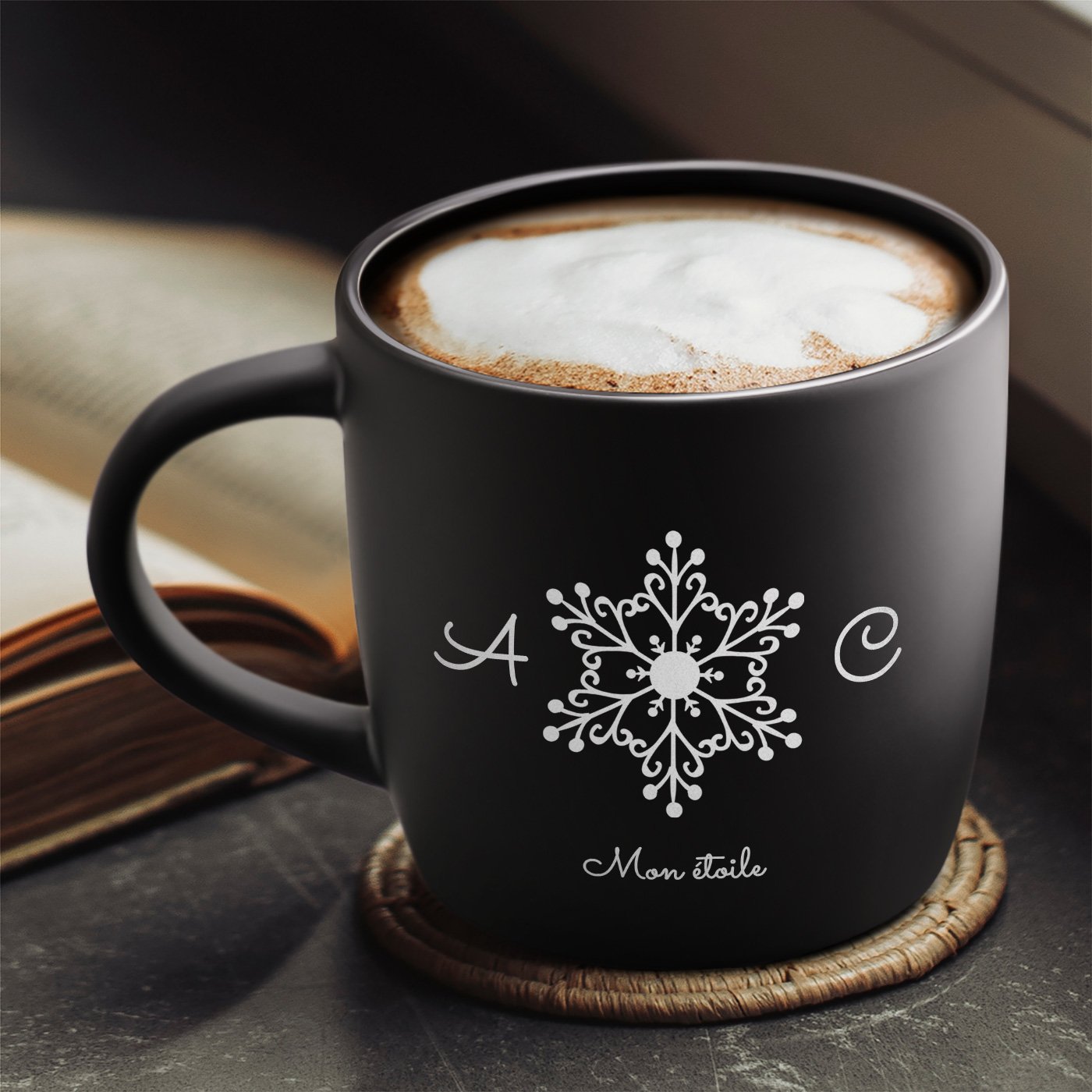 Taza de cerámica negra Murrano con grabado de copo de nieve para pareja Navidad