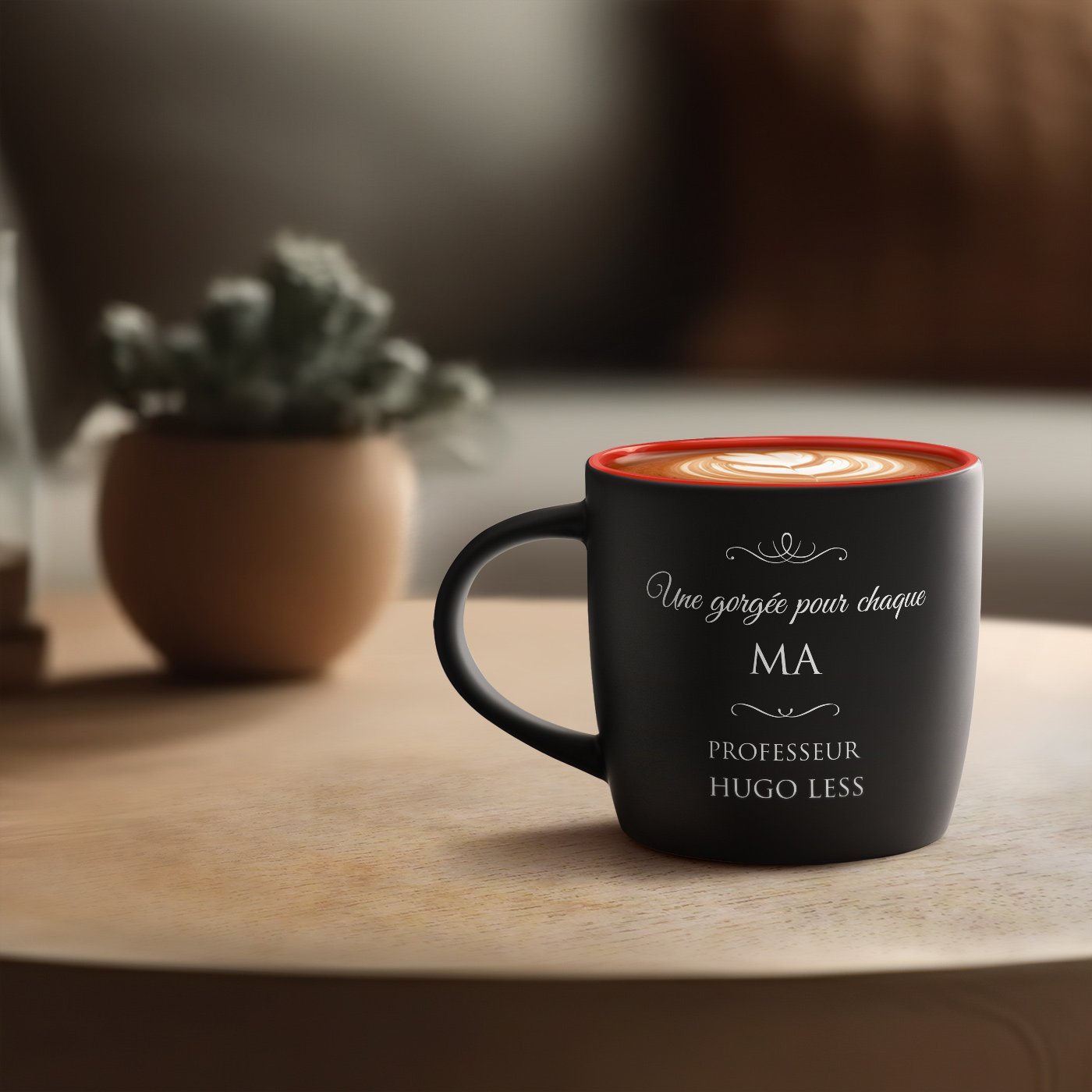 Mug de cerámica negra y roja Murrano con personalización para regalo de cumpleaños de colega o amigo