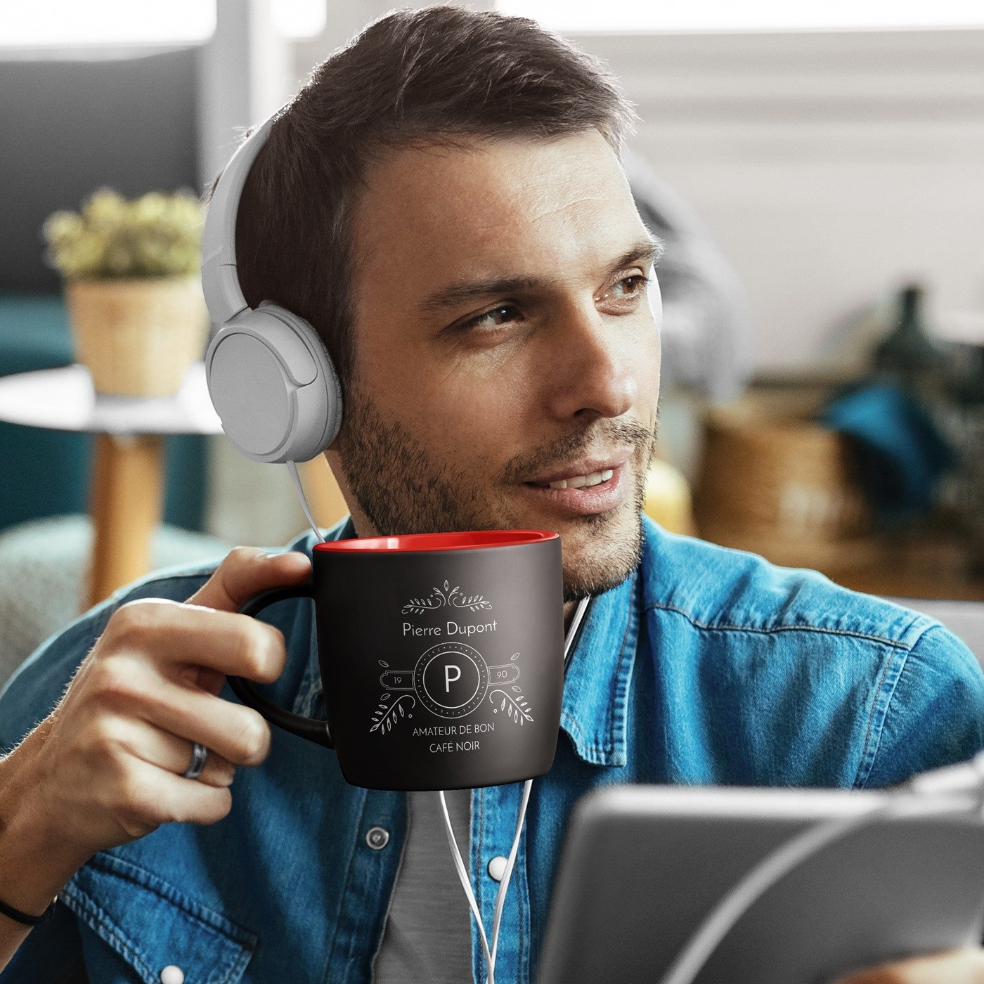 Mug de cerámica Murrano con base roja y personalización para los amantes del café