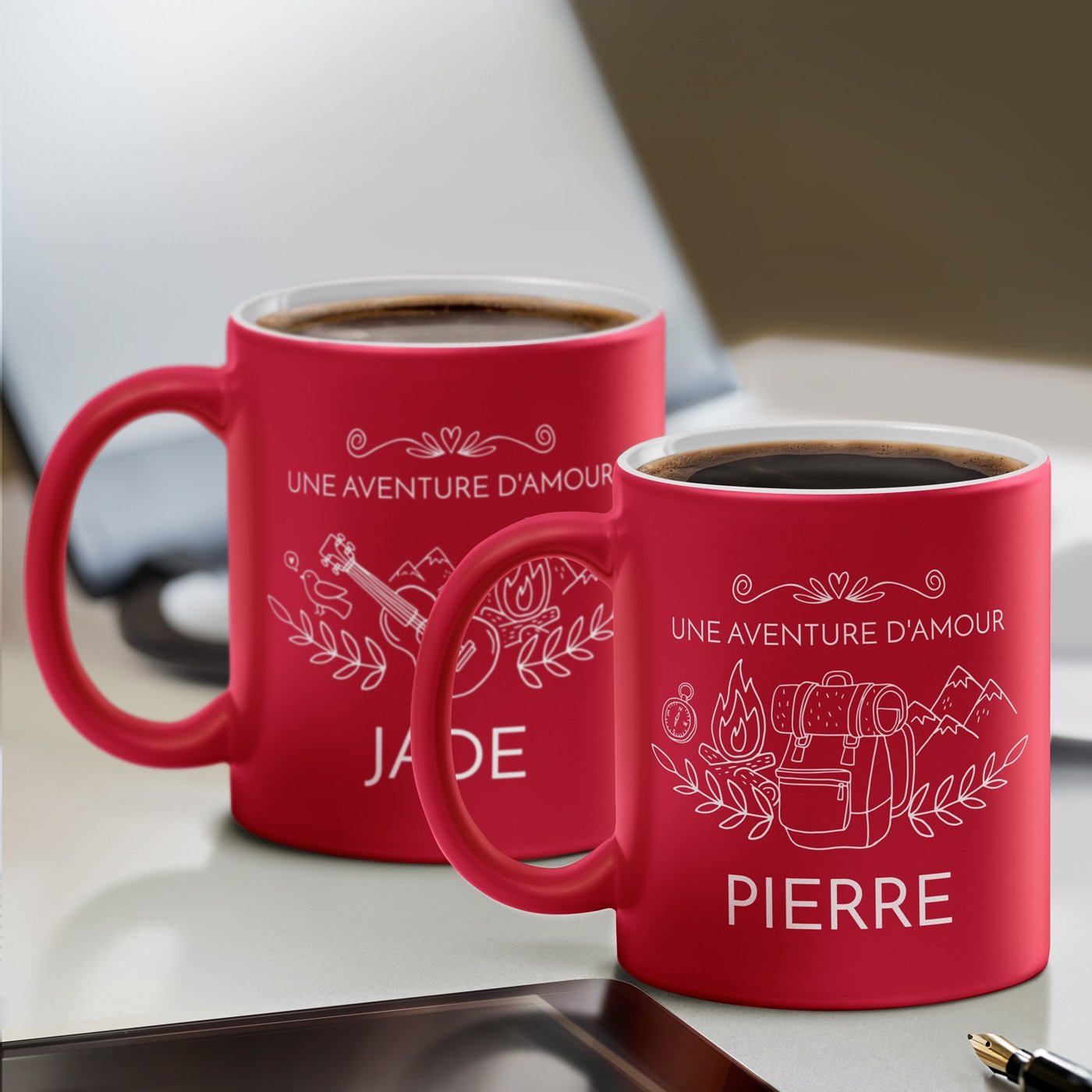 Set de tazas de cerámica roja Murrano con base blanca y personalización para guitarrista viajero boda aniversario