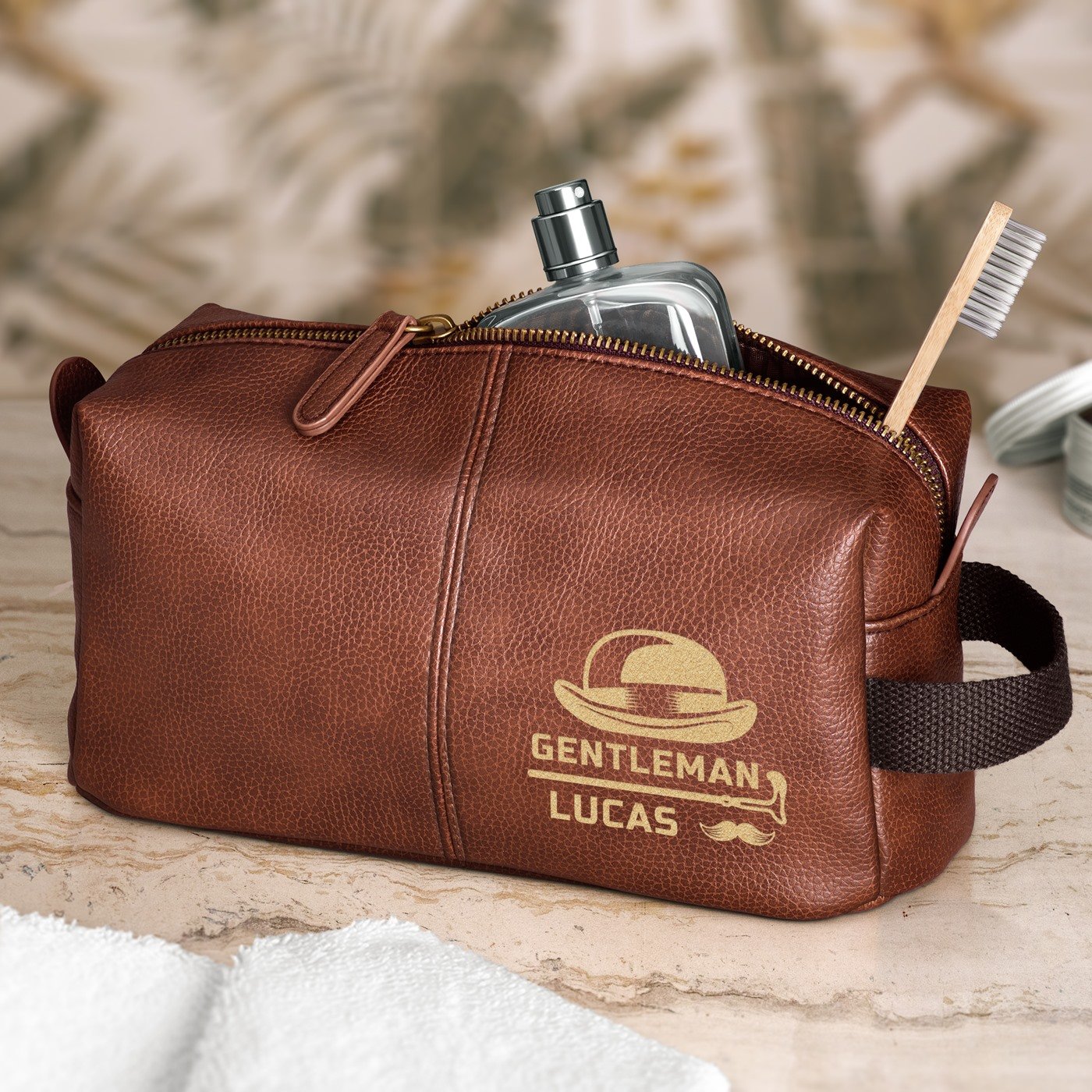 Murrano Personalized Gentleman's Toiletry Kit