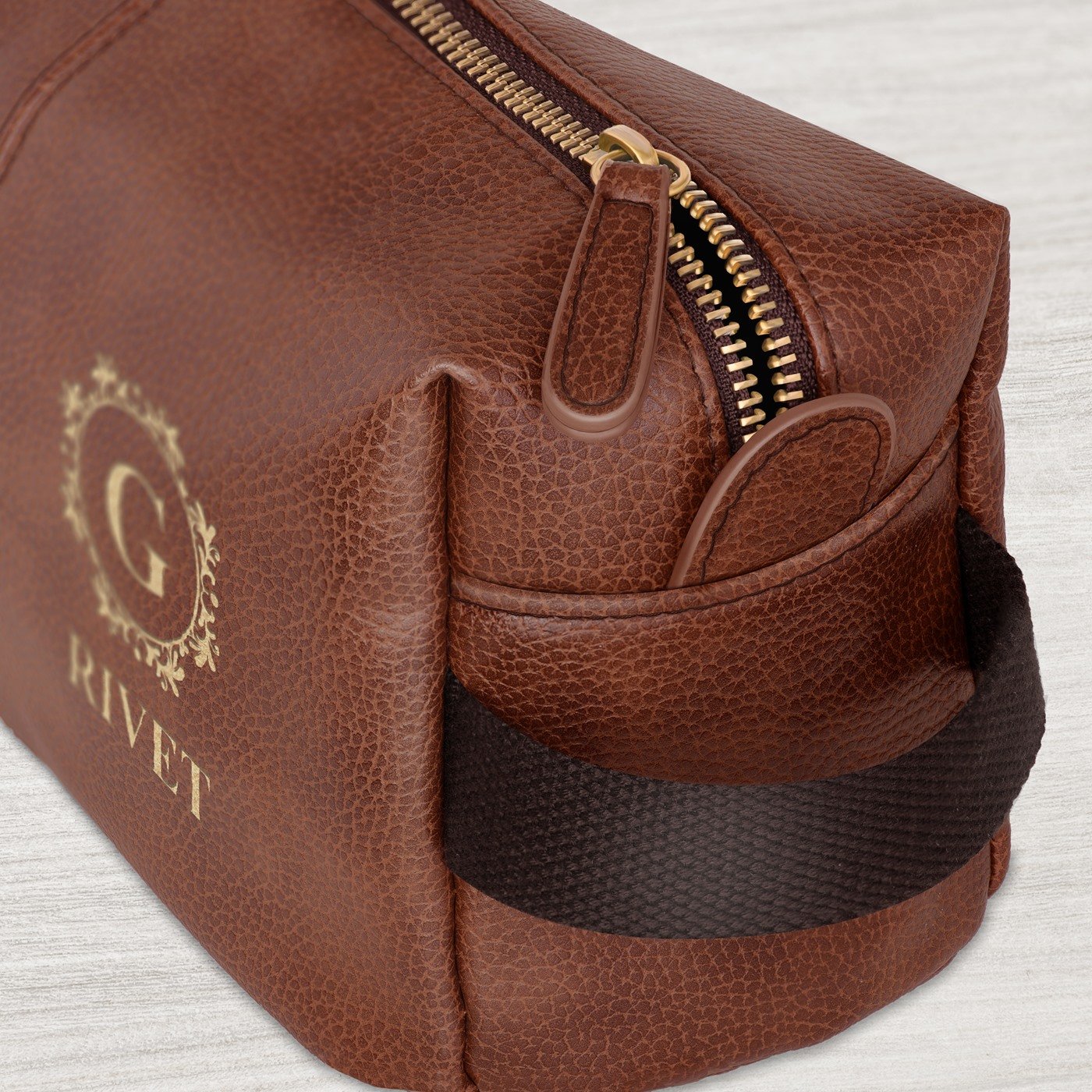 Murrano Customizable Toiletry Kit for Men