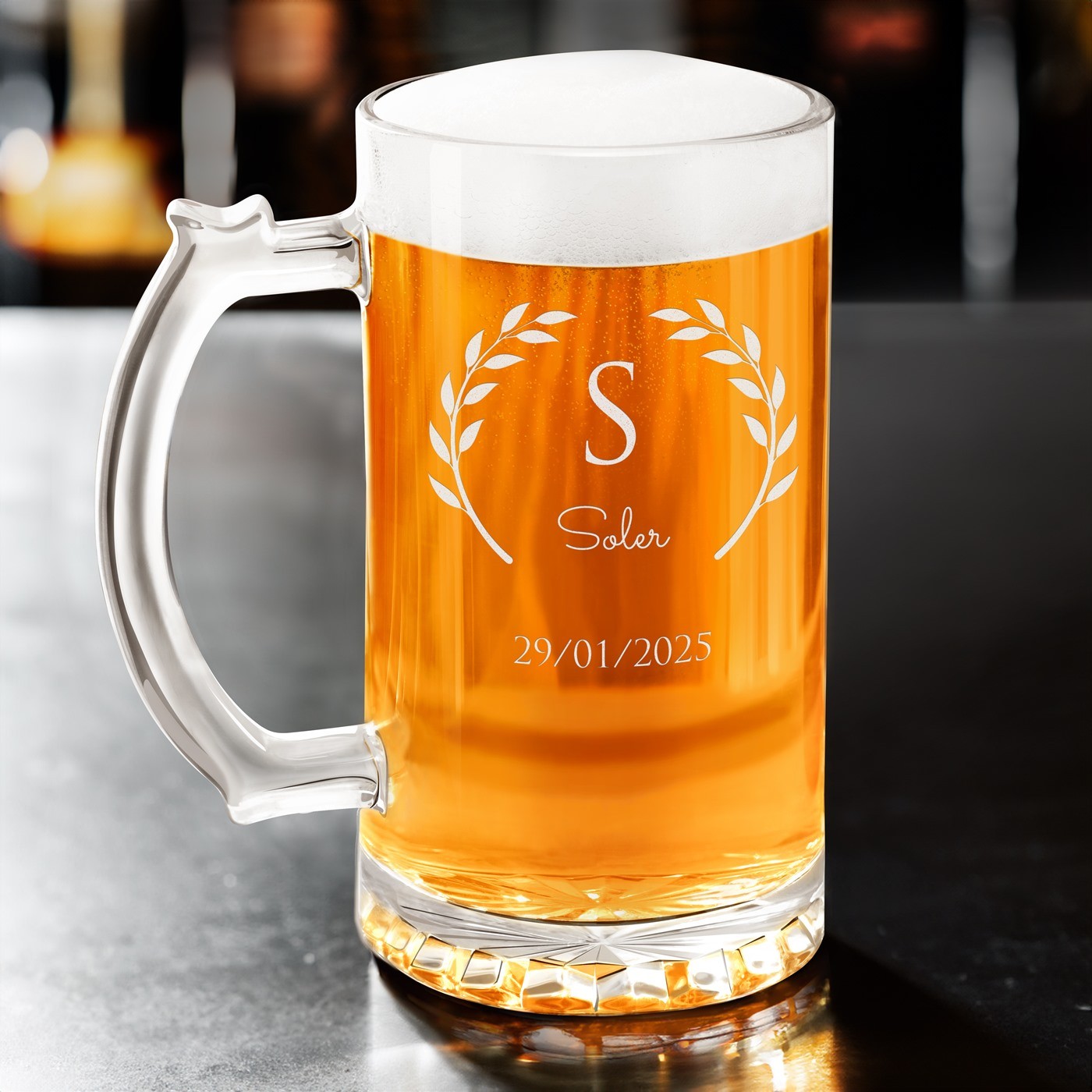 Vaso de cerveza personalizado Murrano para un cumpleaños número 18