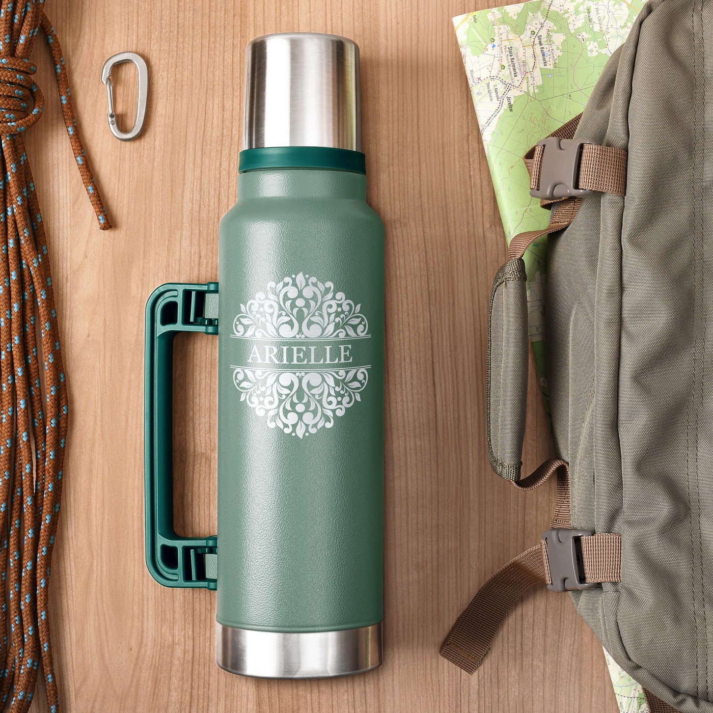 Termo verde personalizado para mujer - Regalo de Día de San Valentín