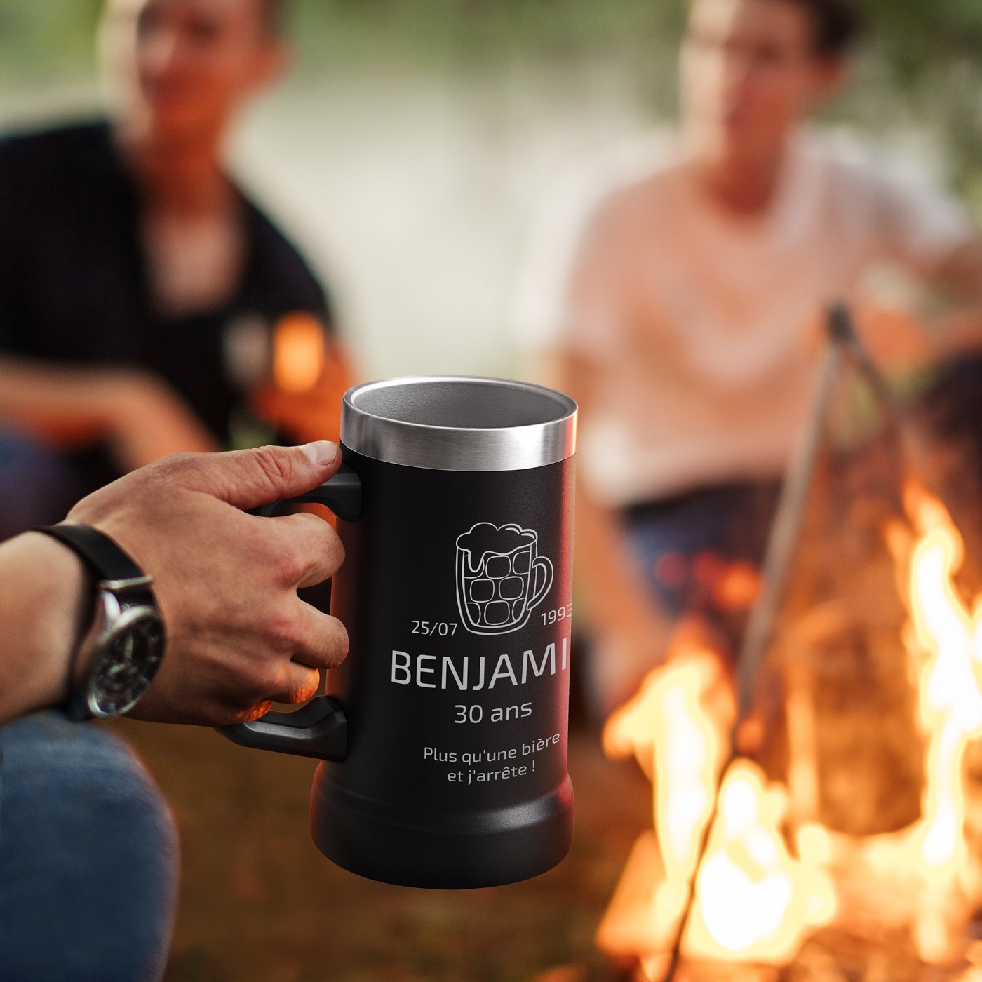 Taza de cerveza aislante de acero inoxidable negra personalizada
