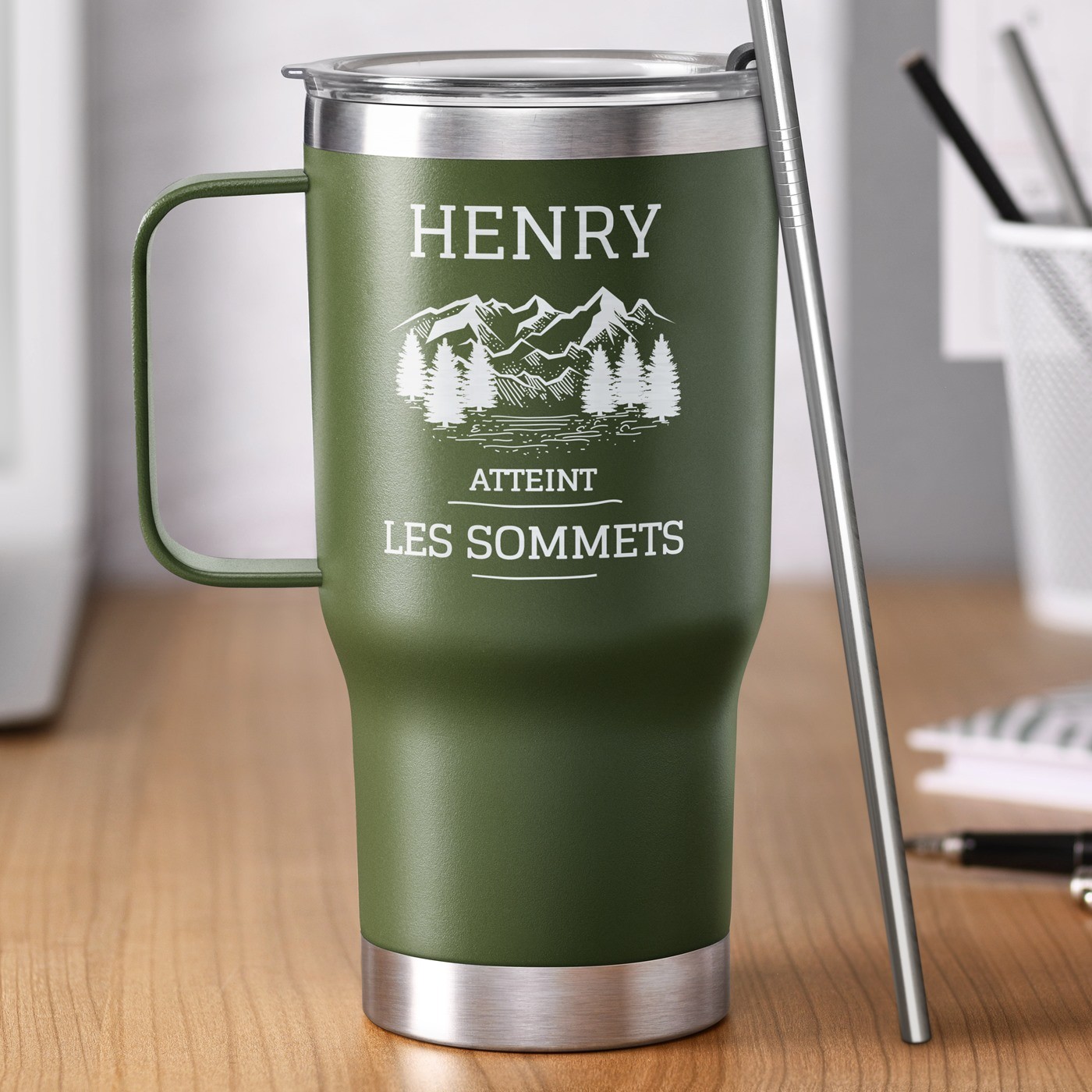 Mug de viaje personalizado Murrano - Verde para el cumpleaños de un amante de las montañas