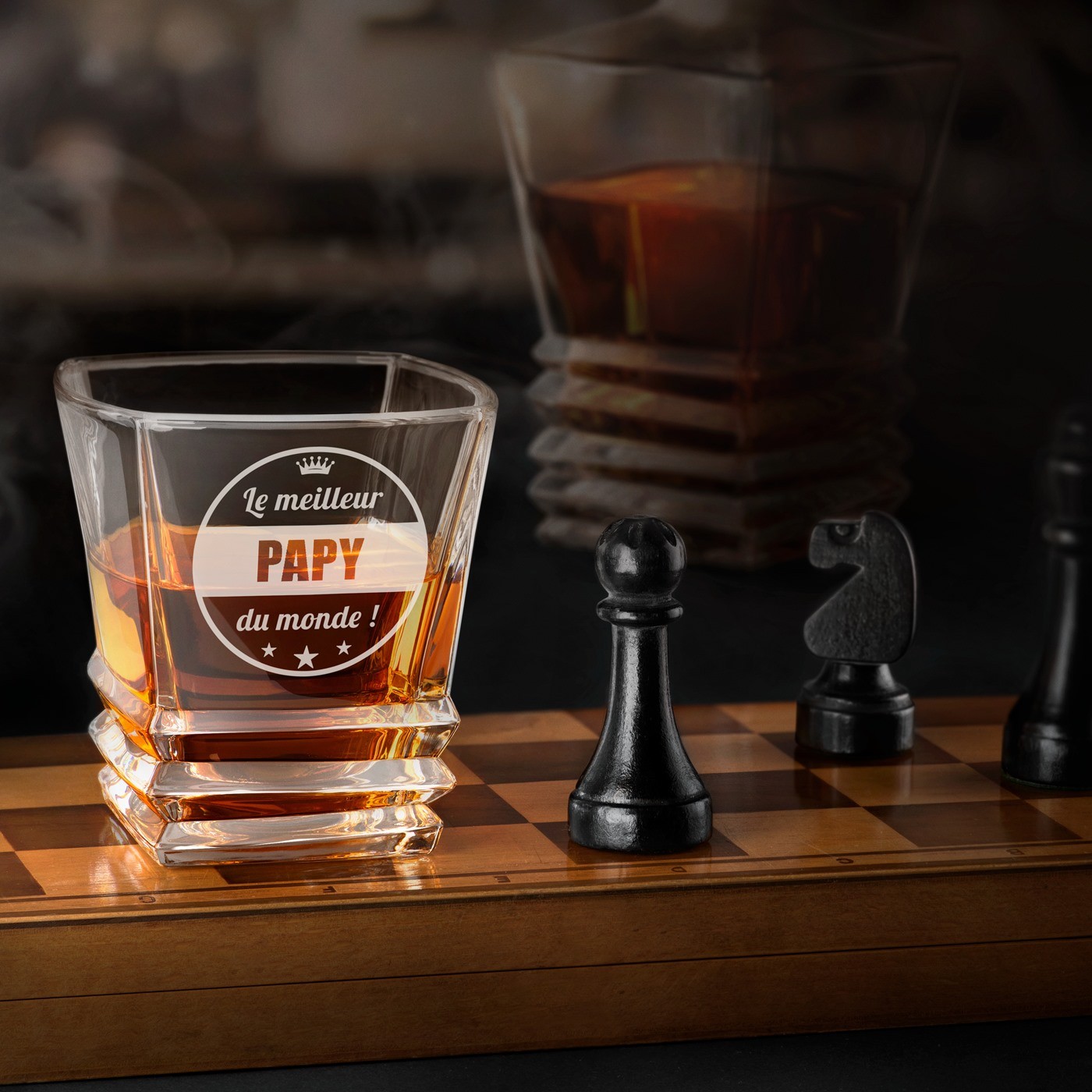 Vaso de whisky geométrico Murrano con grabado láser para el aniversario del mejor abuelo