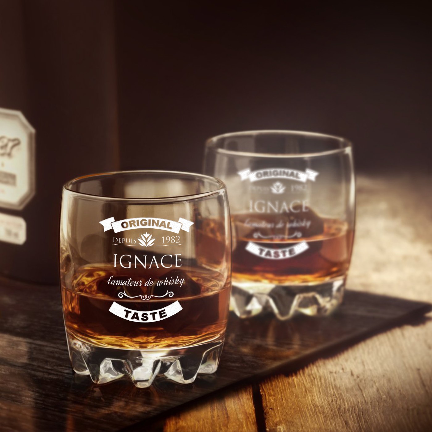 Decantador de whisky en forma de globo Murrano con 2 vasos grabados para él - regalo de aniversario