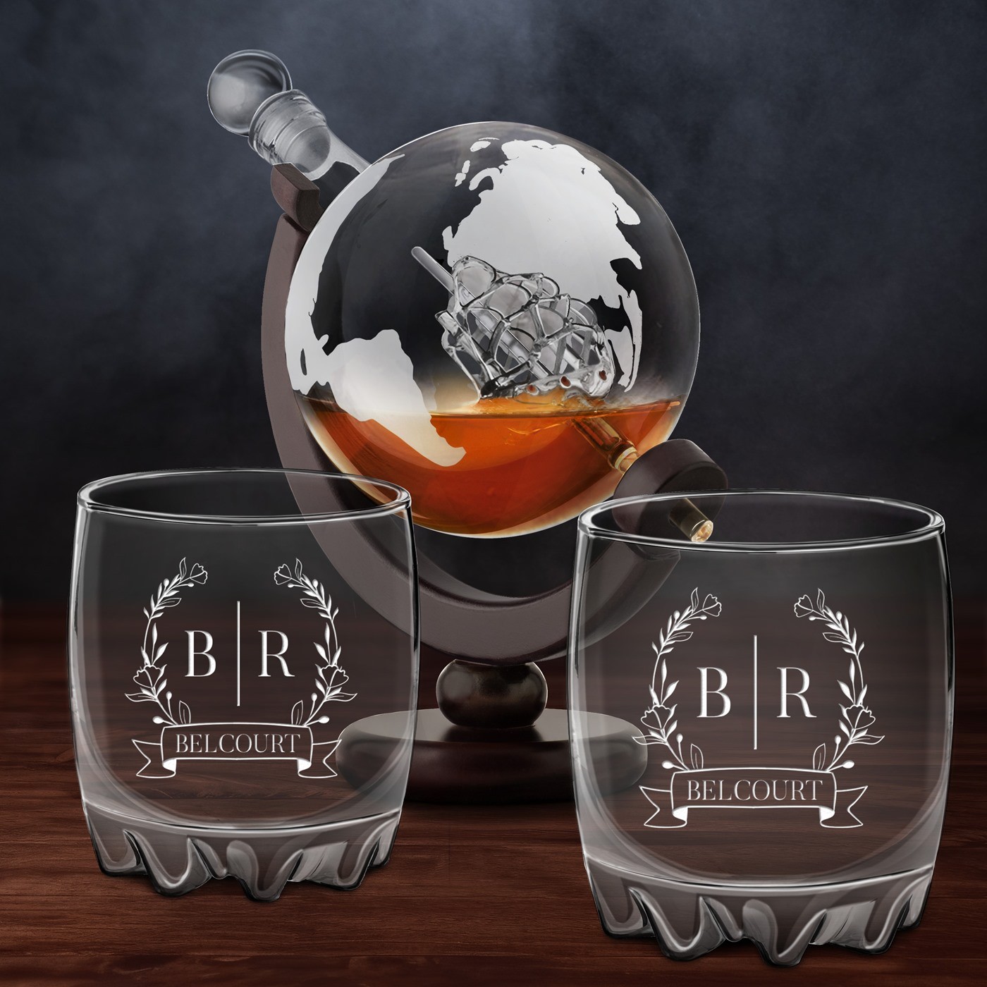 Decantador de whisky en forma de globo Murrano con vasos grabados para pareja boda