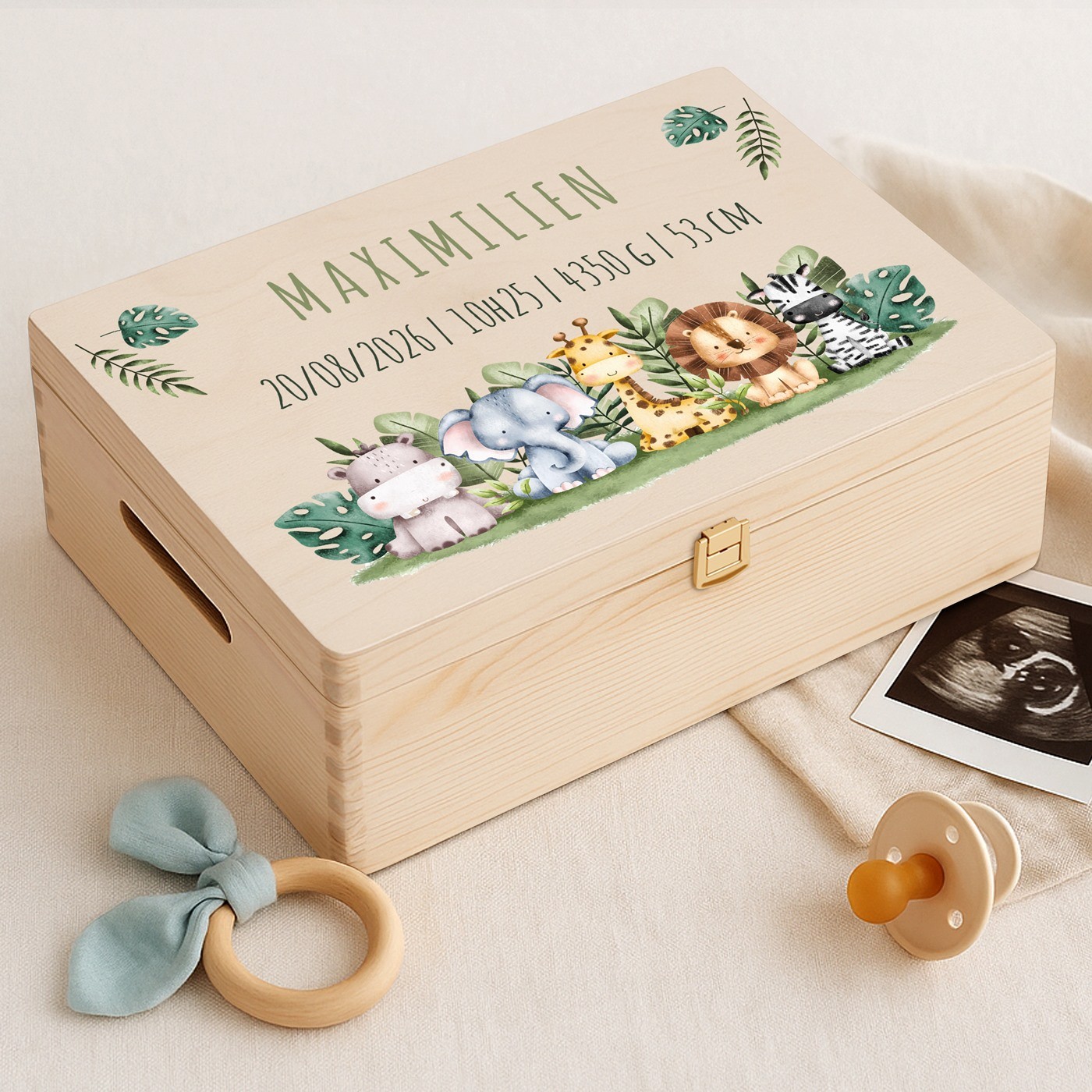 Caja de recuerdos de madera de pino para niños de Murrano