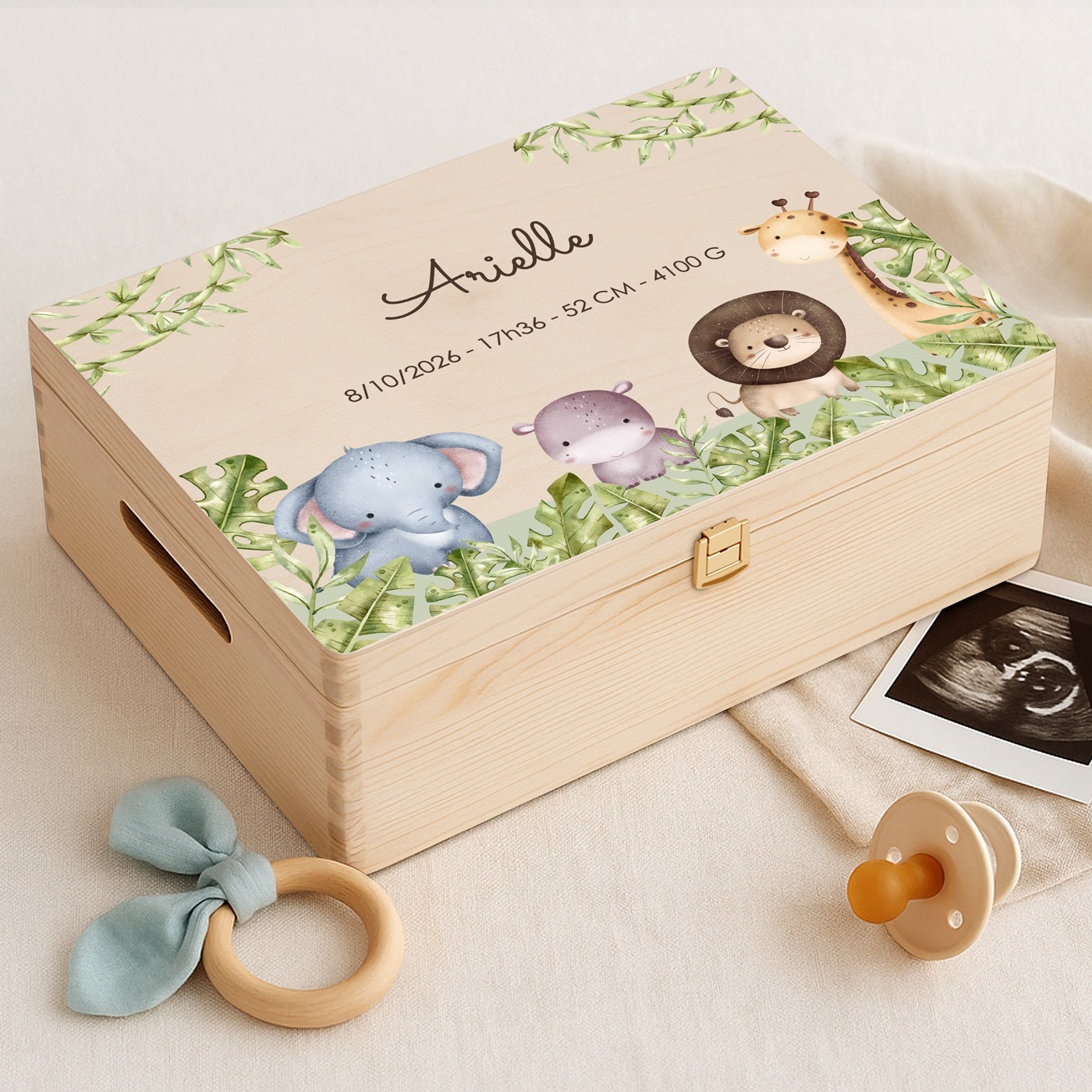 Caja de recuerdos de madera de pino Murrano - Personalizada para el nacimiento