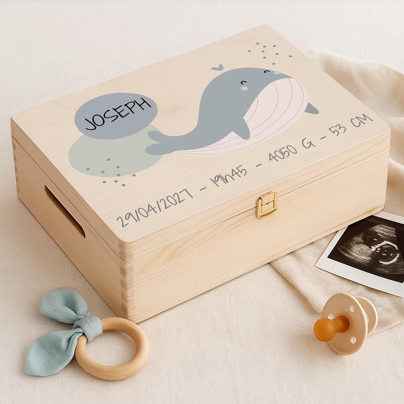 Caja de recuerdos de madera de pino Murrano - Personalizada para el nacimiento de un niño