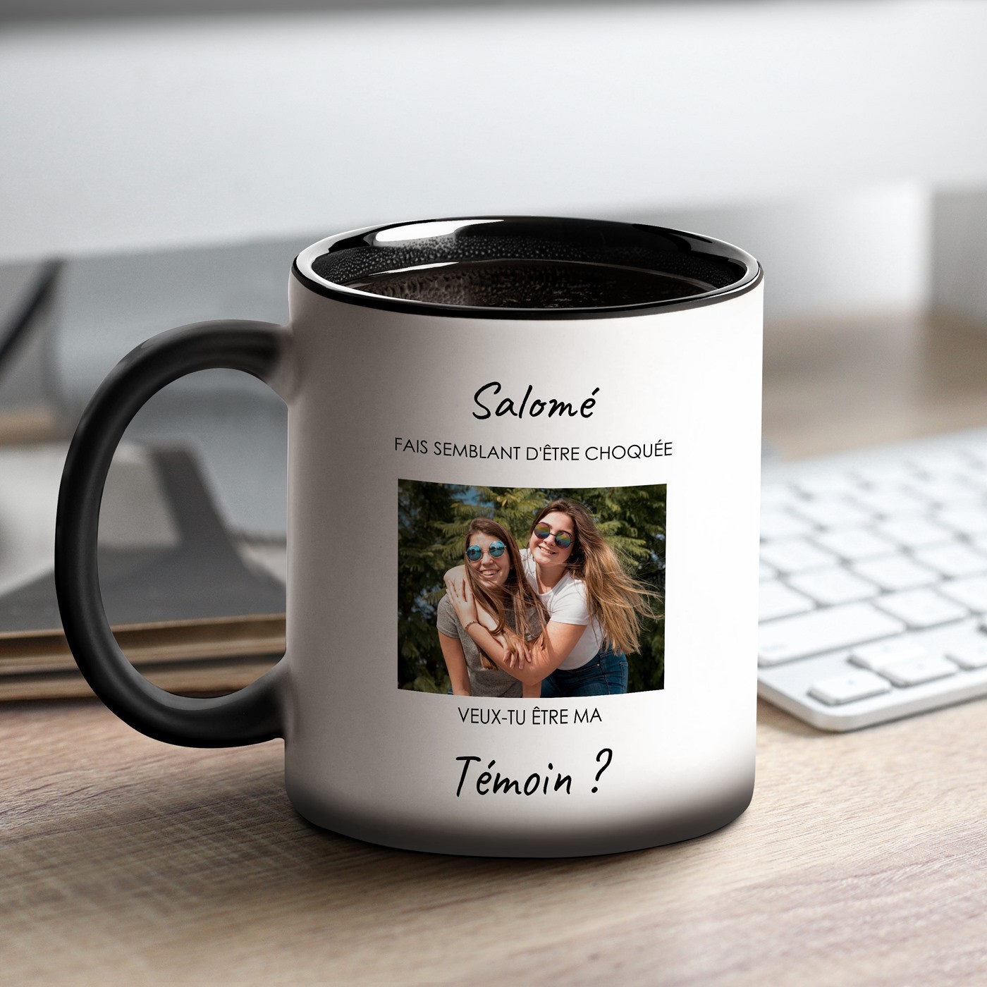 Taza Mágica Murrano - Impresión Personalizada en Negro y Blanco para Testigo de Boda