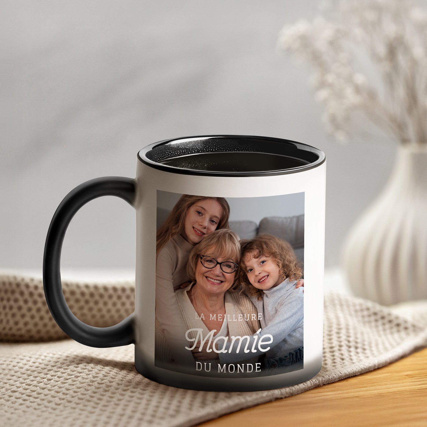 Taza Mágica Murrano con Impresión Negro y Blanco para el Cumpleaños de la Abuela