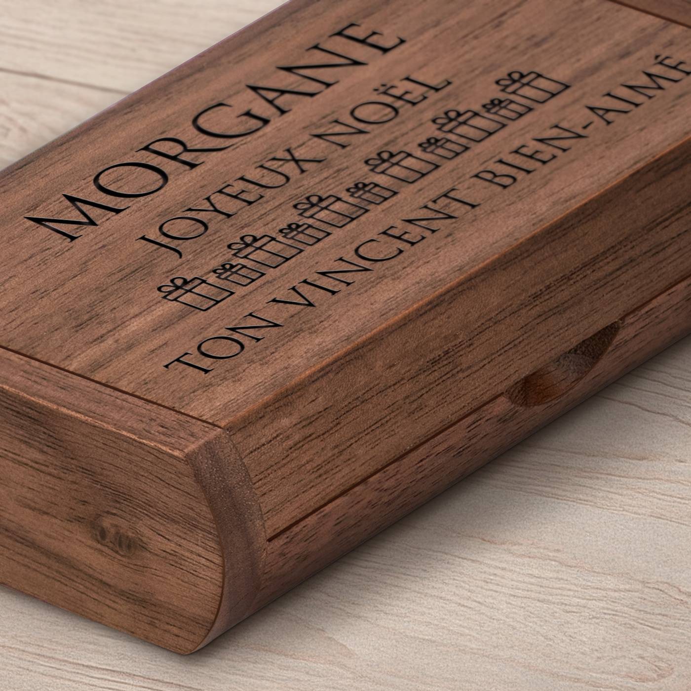 Unidad USB de madera Murrano con grabado láser y caja magnética (64 GB)