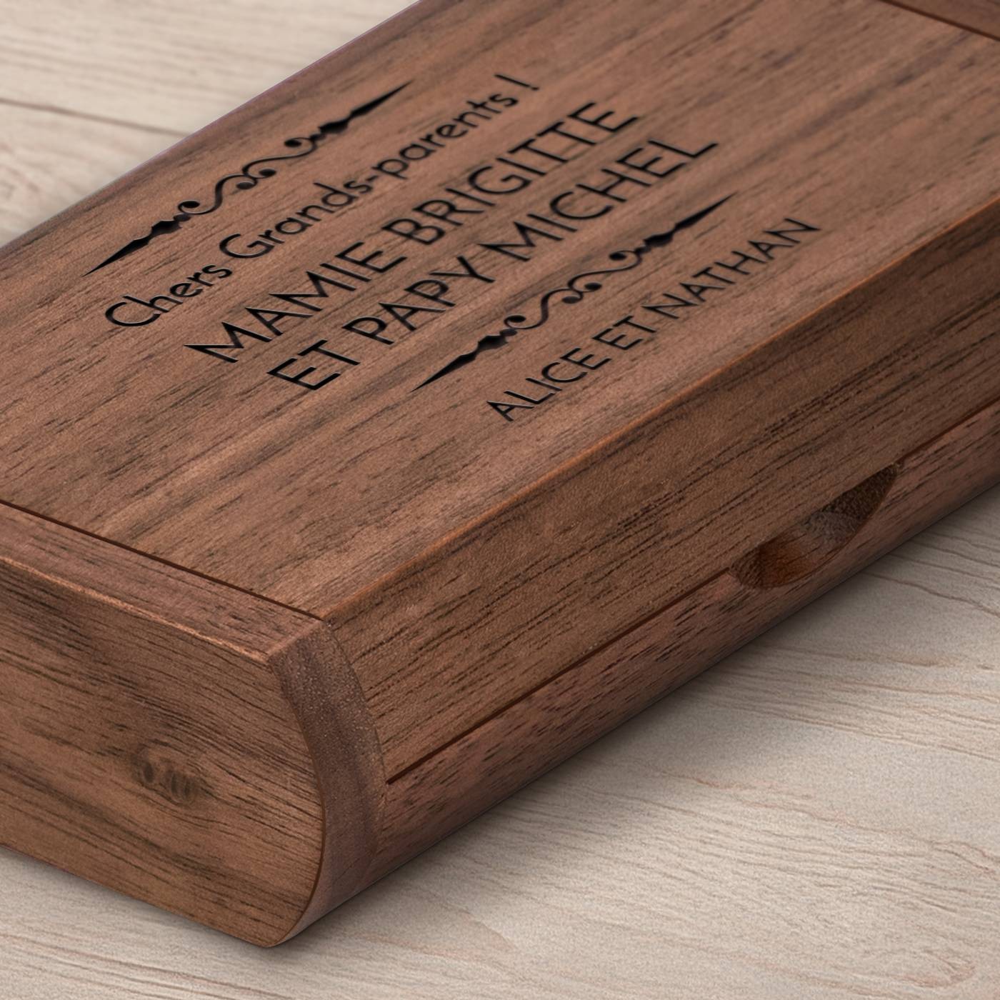Unidad flash USB de madera Murrano con grabado láser y caja magnética (64 GB, Marrón)