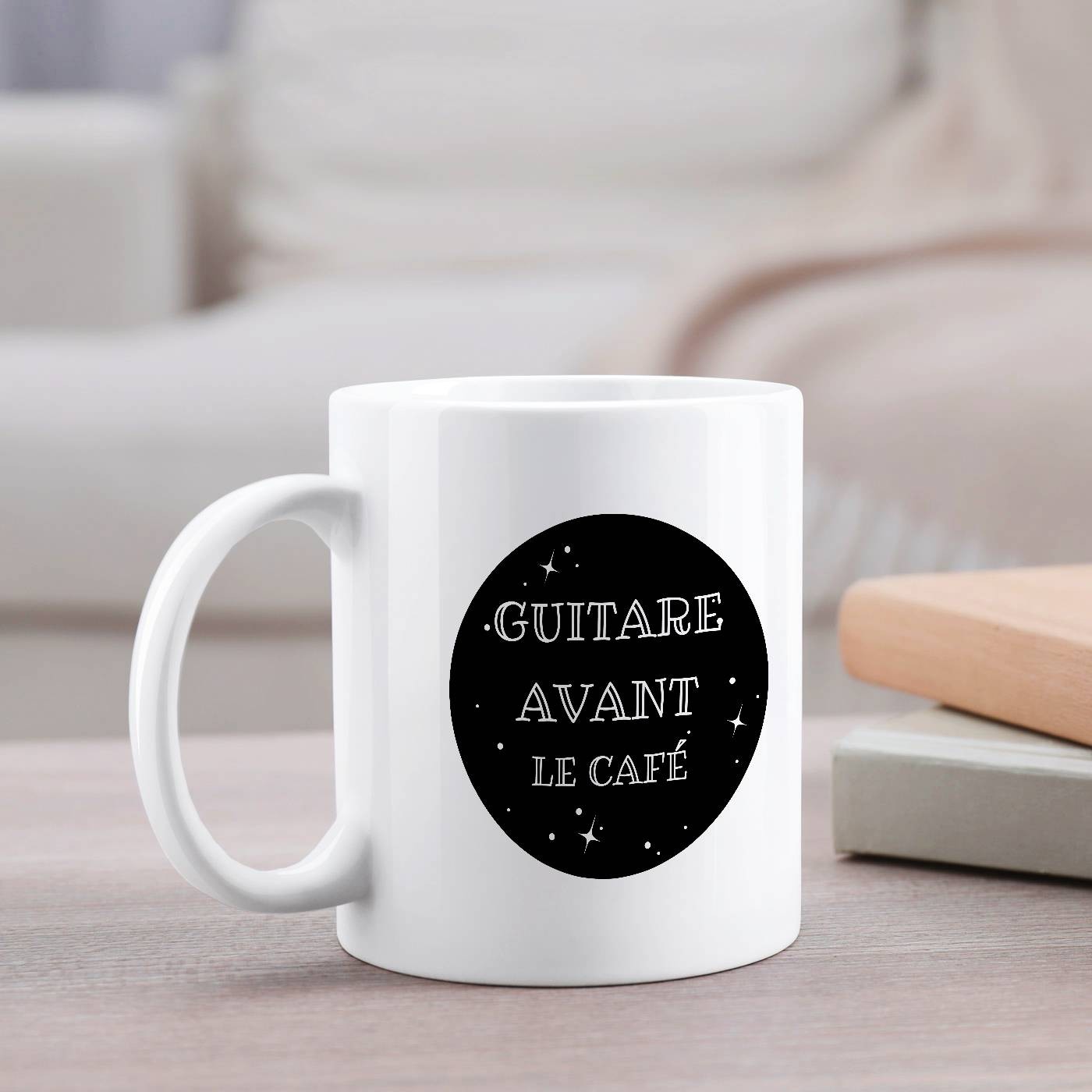 Mug de cerámica blanca Murrano con impresión de músico guitarrista