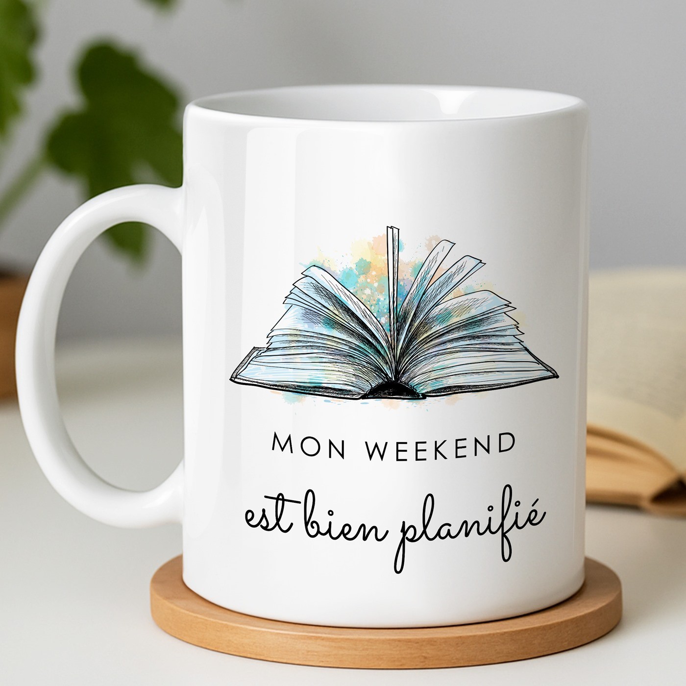 Mug de cerámica blanca Murrano con impresión de mujer lectora