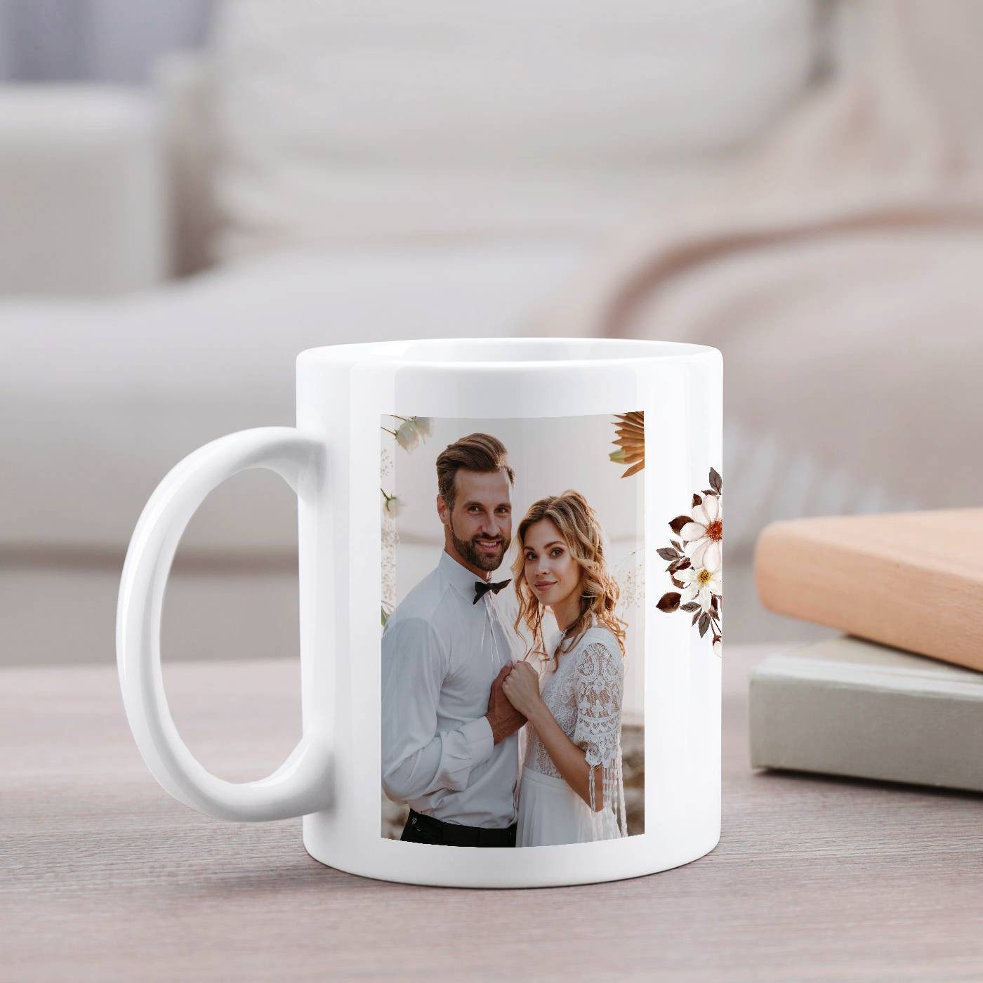 Mug de cerámica blanca Murrano con foto para joven pareja casada