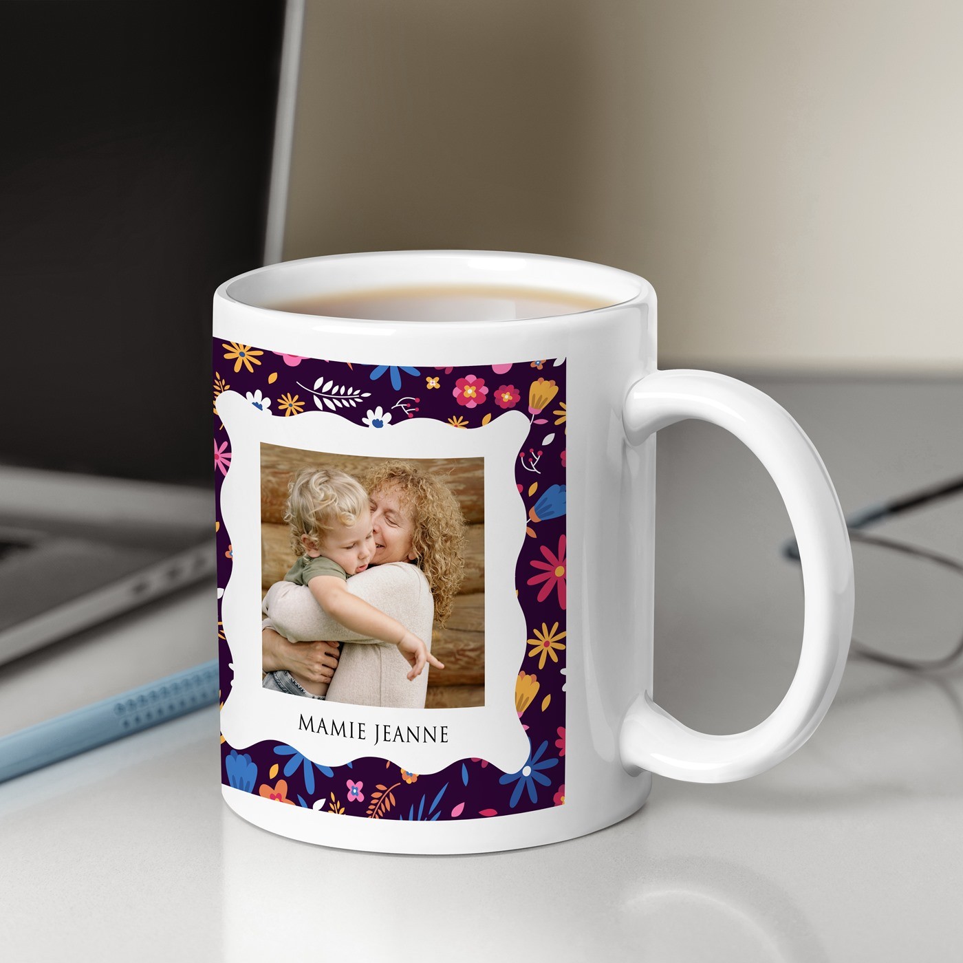 Mug de cerámica personalizado Murrano para el aniversario de la abuela, blanco