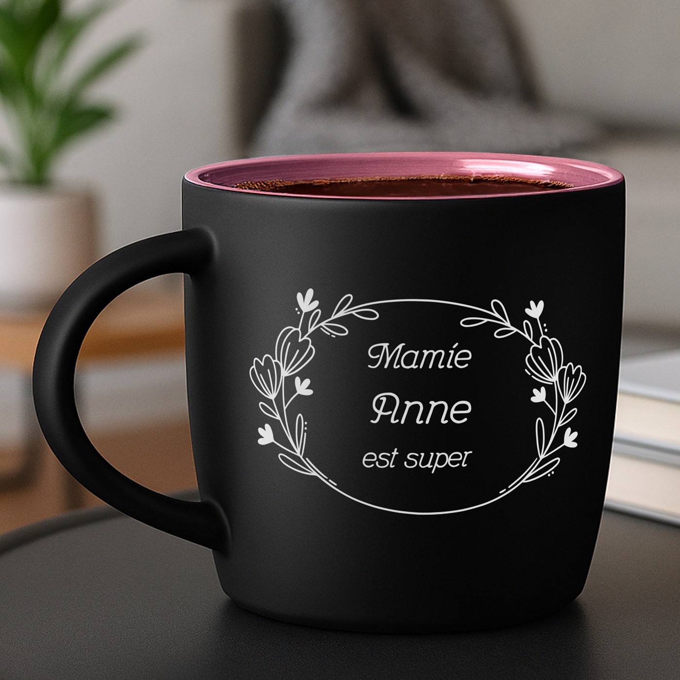 Mug de cerámica Murrano con base mate negra y rosa para el cumpleaños de la abuela