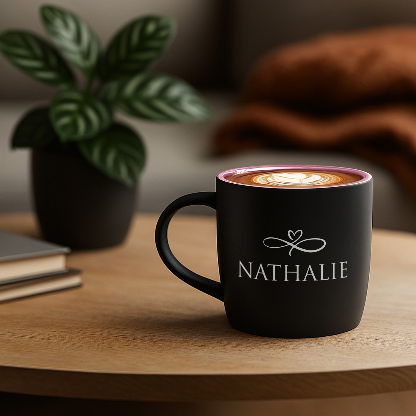 Mug de cerámica mate negra Murrano con base rosa y grabado láser para regalo de aniversario de mujer