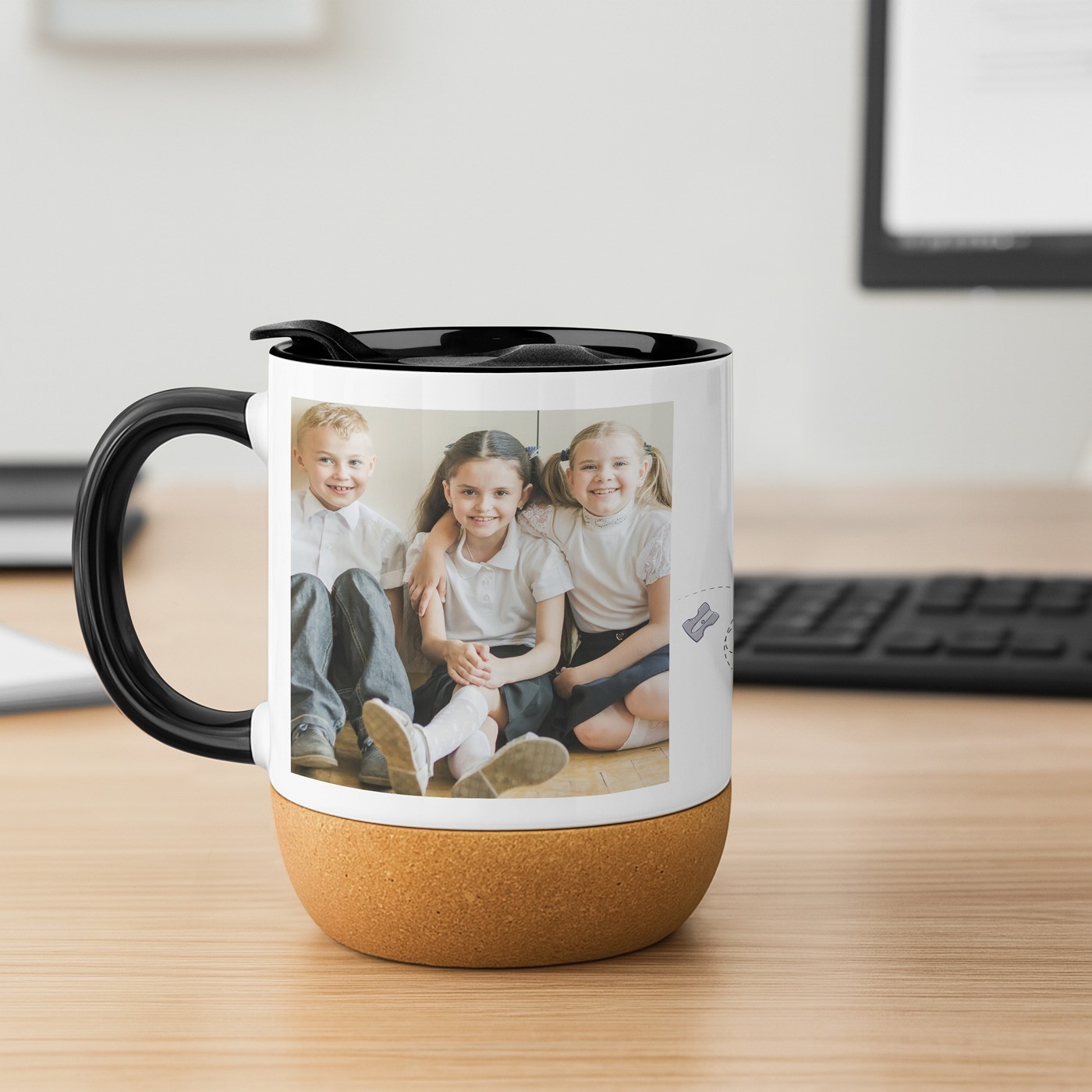 Tasse blanche Murrano avec impression et couvercle pour professeur