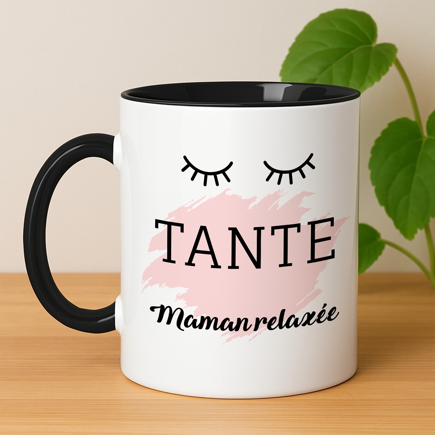Taza de cerámica blanca Murrano con base negra e impresión personalizada para el cumpleaños de su tía
