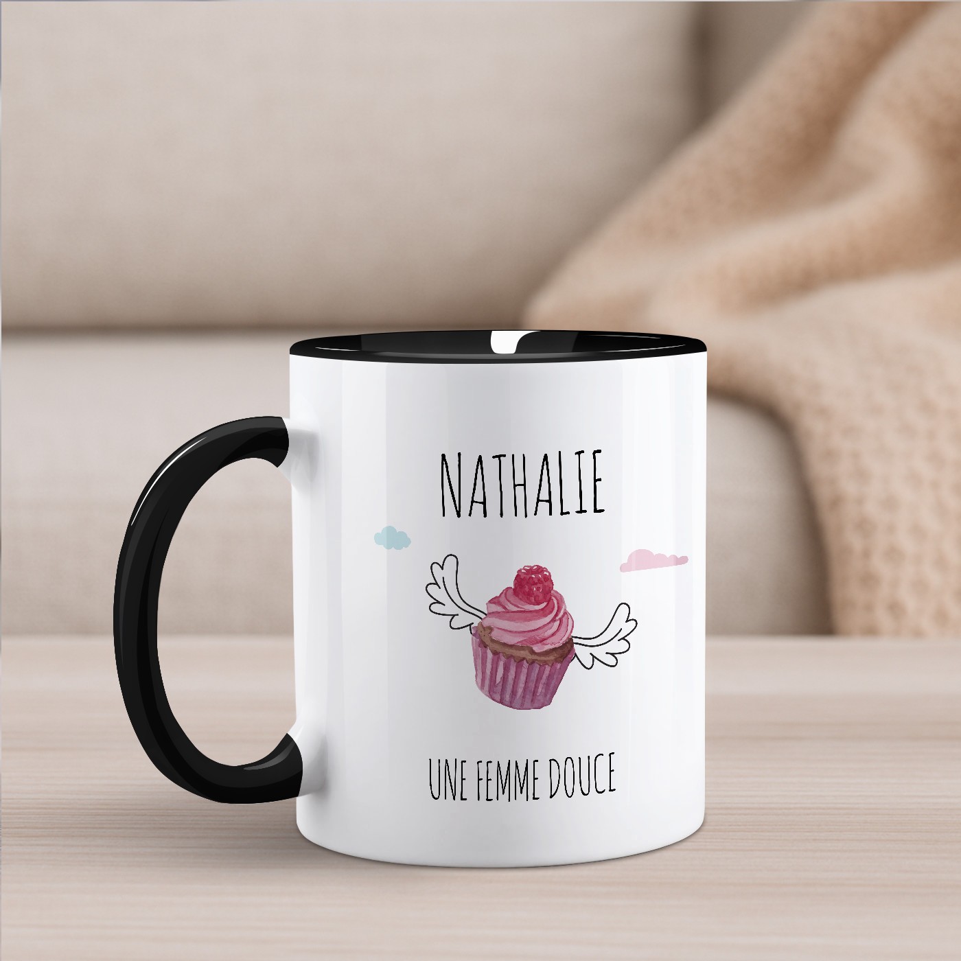 Mug de cerámica blanca y negra con impresión personalizada para el cumpleaños de una mujer