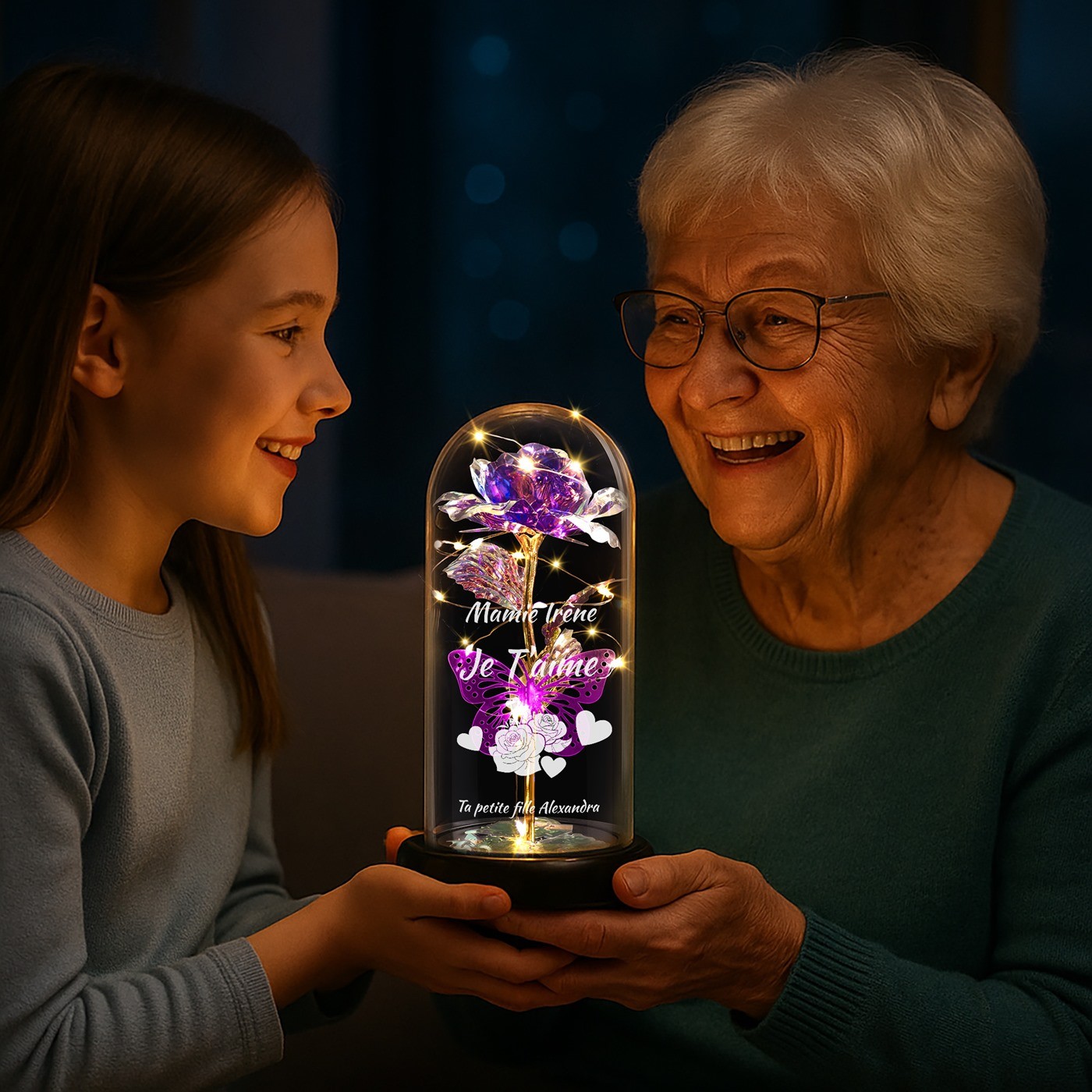 Rose Éternelle Violette Personnalisée sous Belles en Verre avec Lumière LED pour la Fête des Grands-Mères