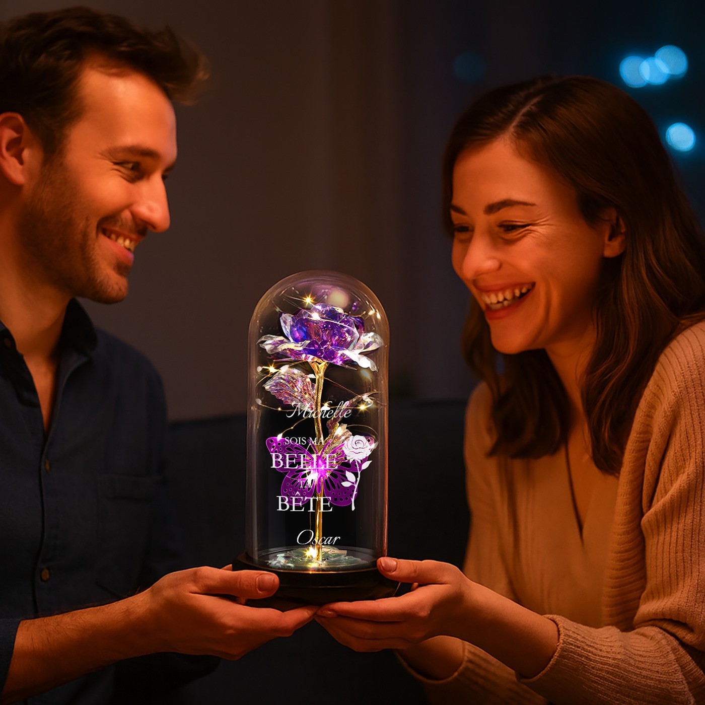 Rosa Eterna Violeta Personalizada bajo Lupa de Vidrio con Luz LED para Mujer en el Día de San Valentín