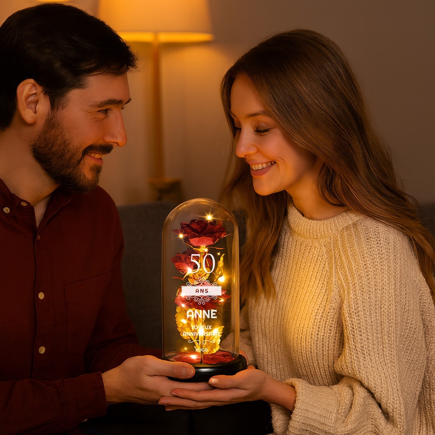 Rose Éternelle Rouge sous Cloche en Verre avec Lumière LED pour les 50 Ans d'une Femme