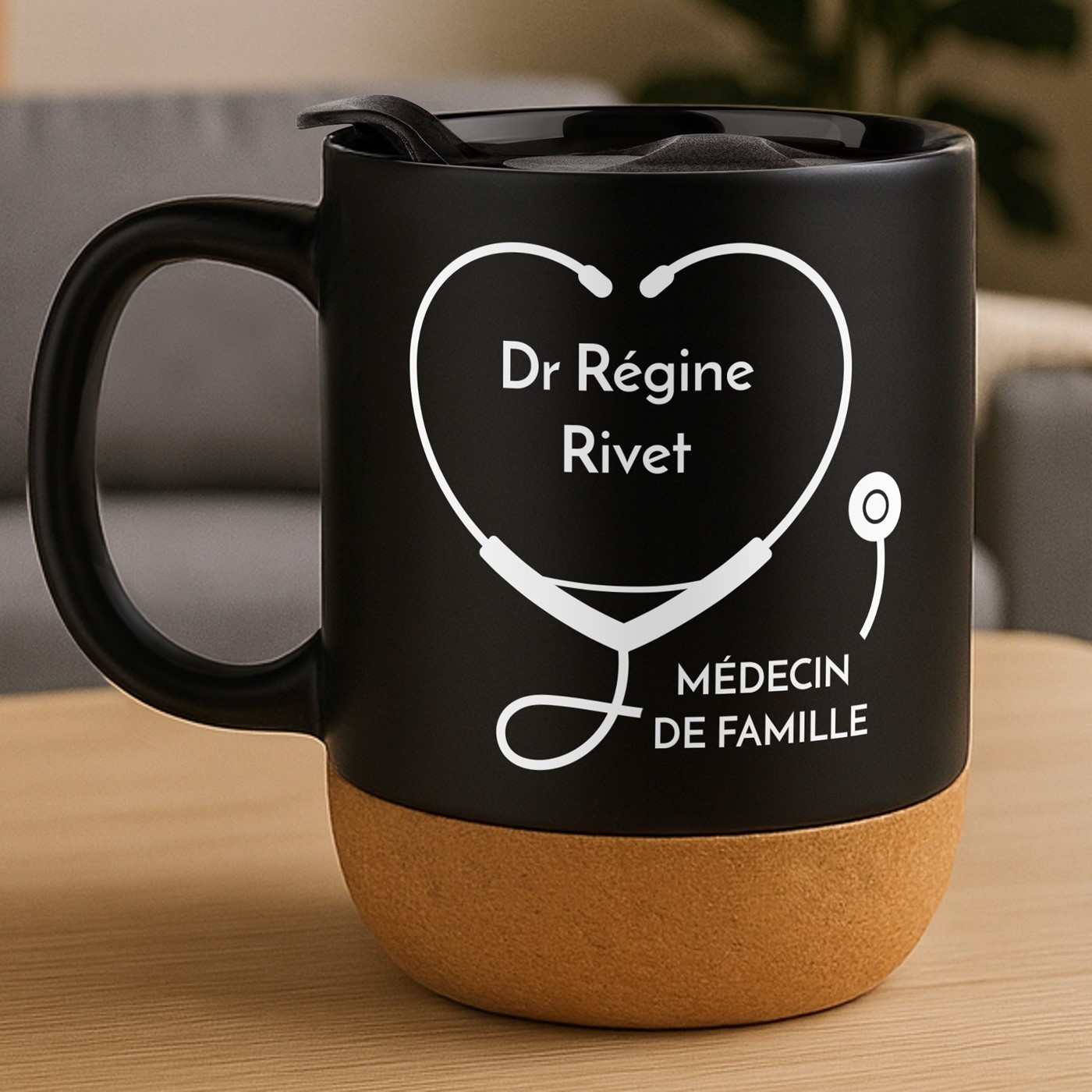 Mug de cerámica negra Murrano con base de corcho y tapa para médico