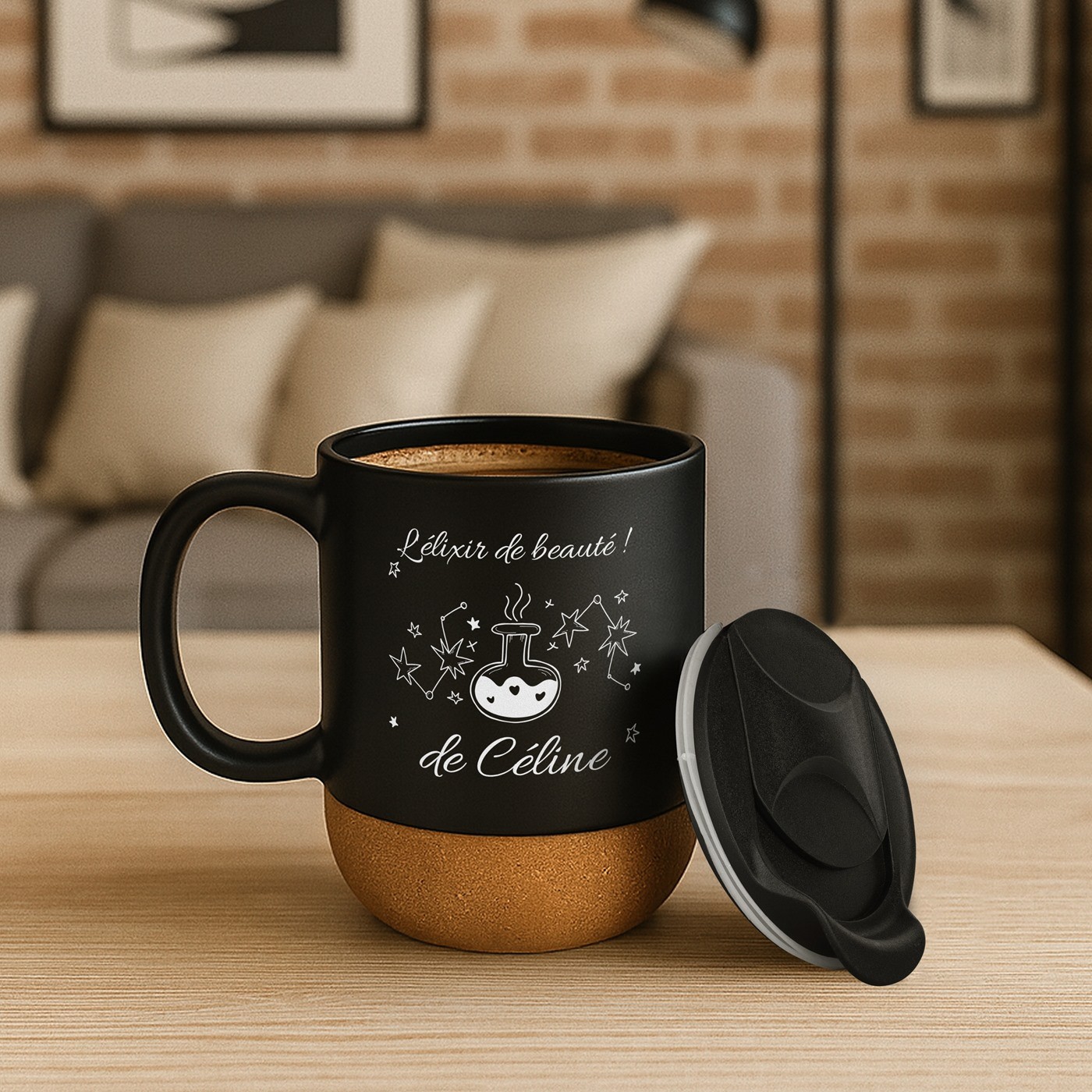 Taza de cerámica negra Murrano con base de corcho y tapa para el aniversario de una mujer
