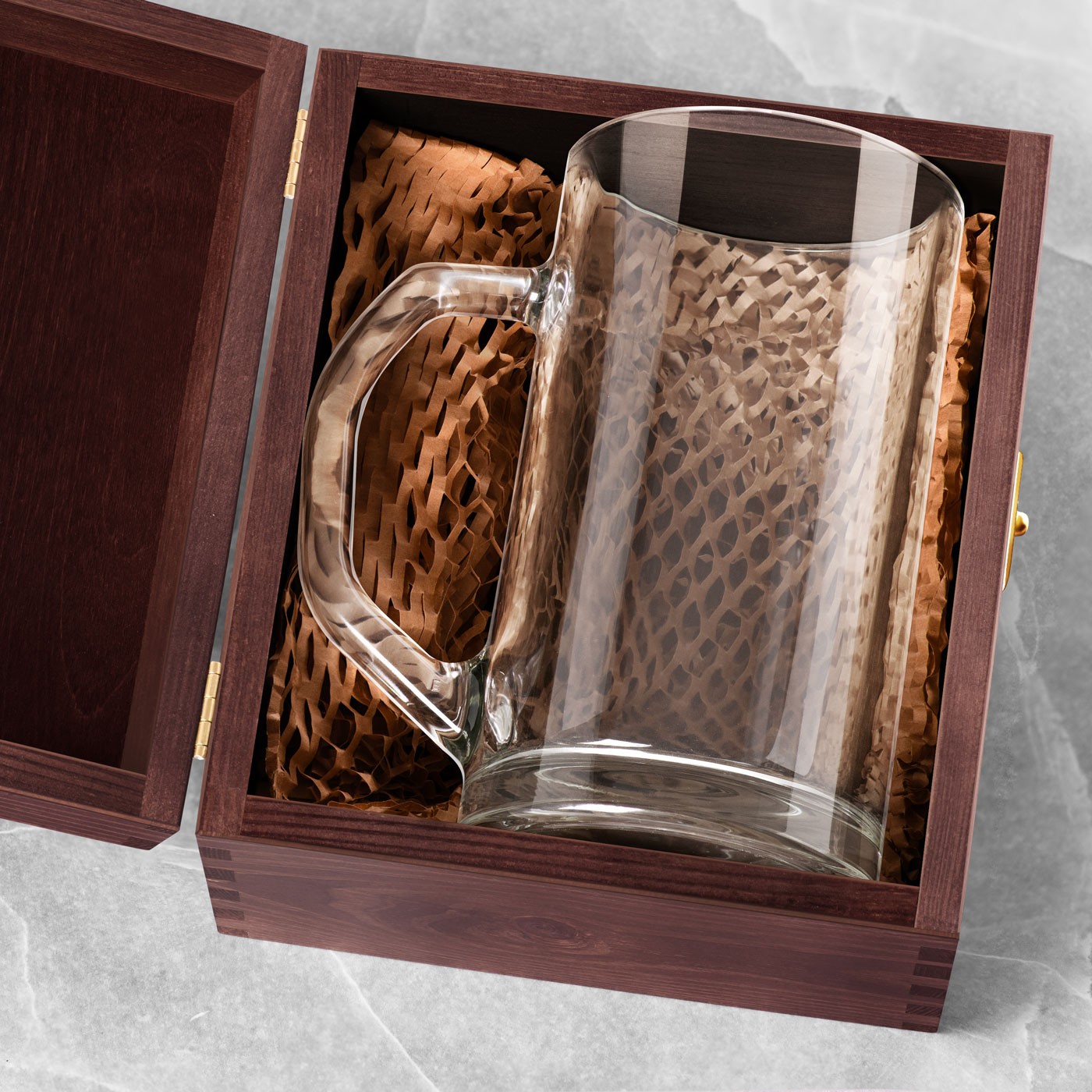 Caja de madera Murrano exclusiva para taza de cerveza + accesorio GRATIS