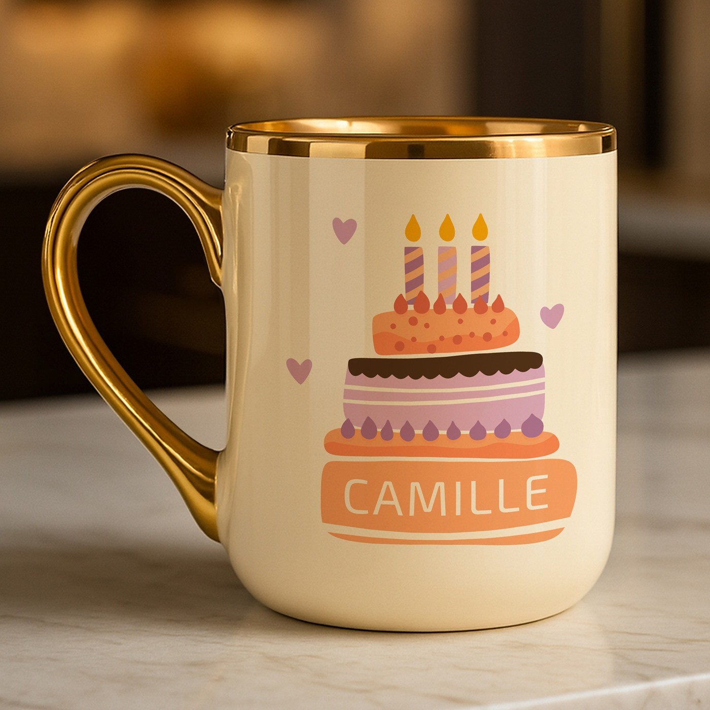 Mug de cerámica beige Murrano con borde y asa dorados para el cumpleaños de una ahijada