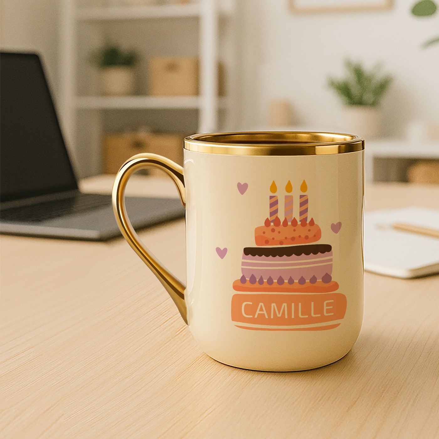 Mug de cerámica beige Murrano con borde y asa dorados para el cumpleaños de una ahijada