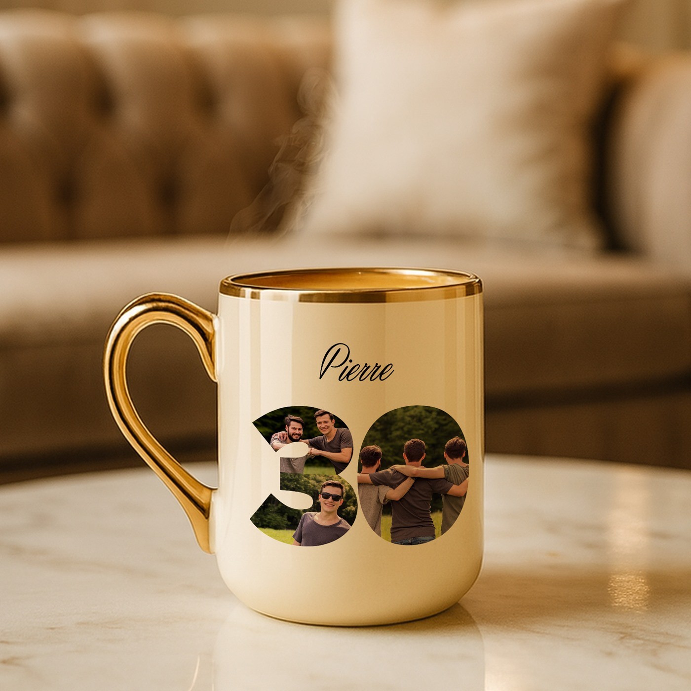 Taza de cerámica beige Murrano con borde y mango dorados para un regalo de cumpleaños único