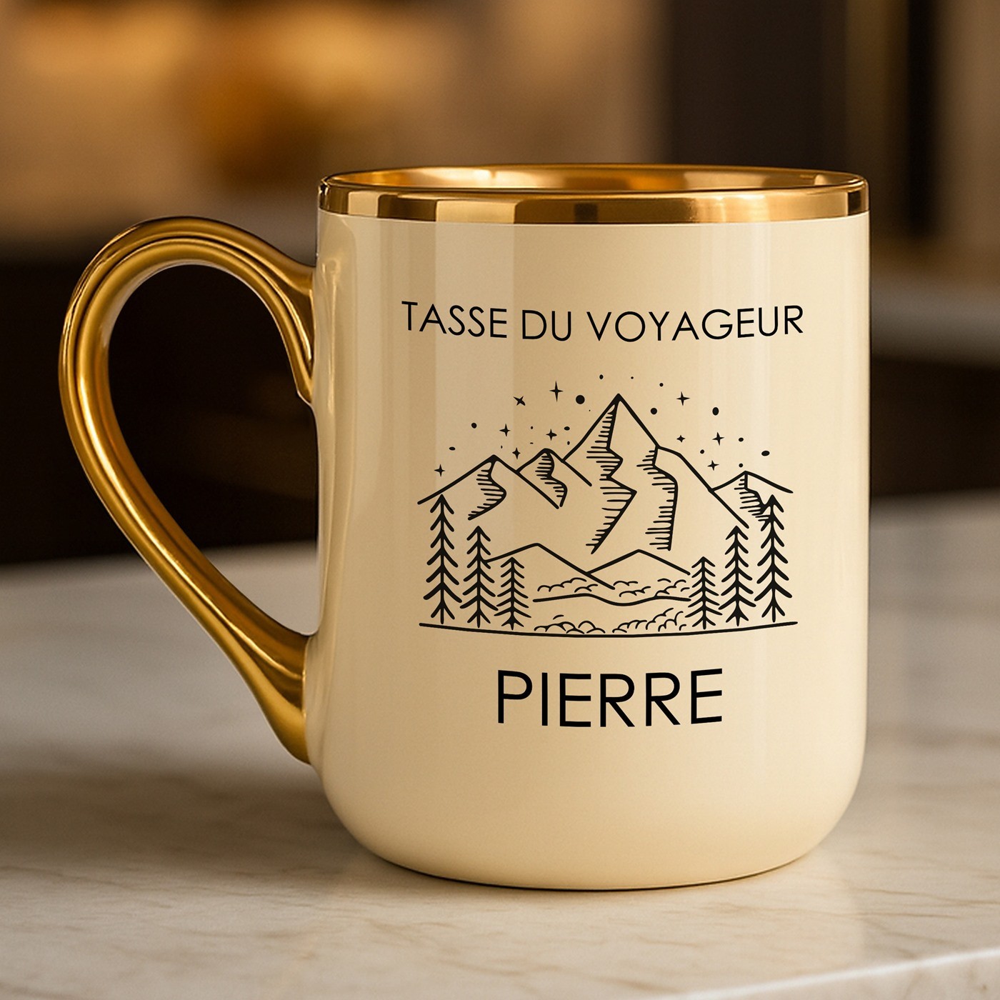 Taza de cerámica beige personalizada con borde y asa dorados para el cumpleaños de un tío viajero
