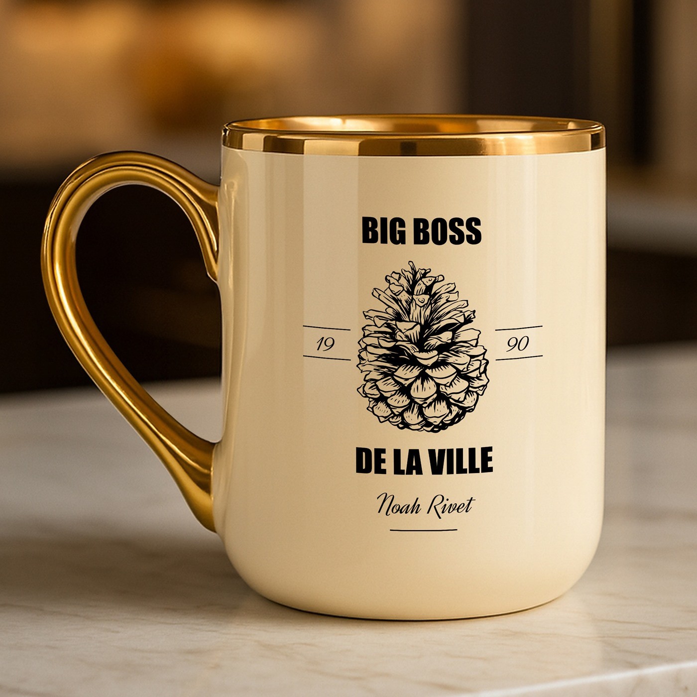 Taza de cerámica beige personalizada con borde y asa dorados para el cumpleaños de un chef