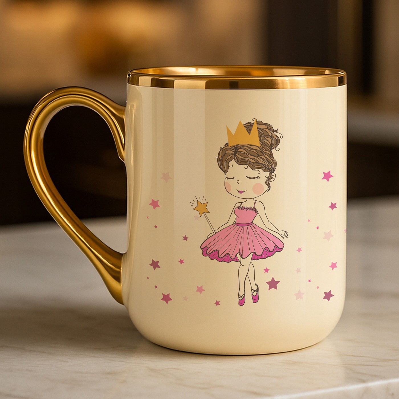 Mug de cerámica beige Murrano con borde y asa dorados para el cumpleaños de una niña